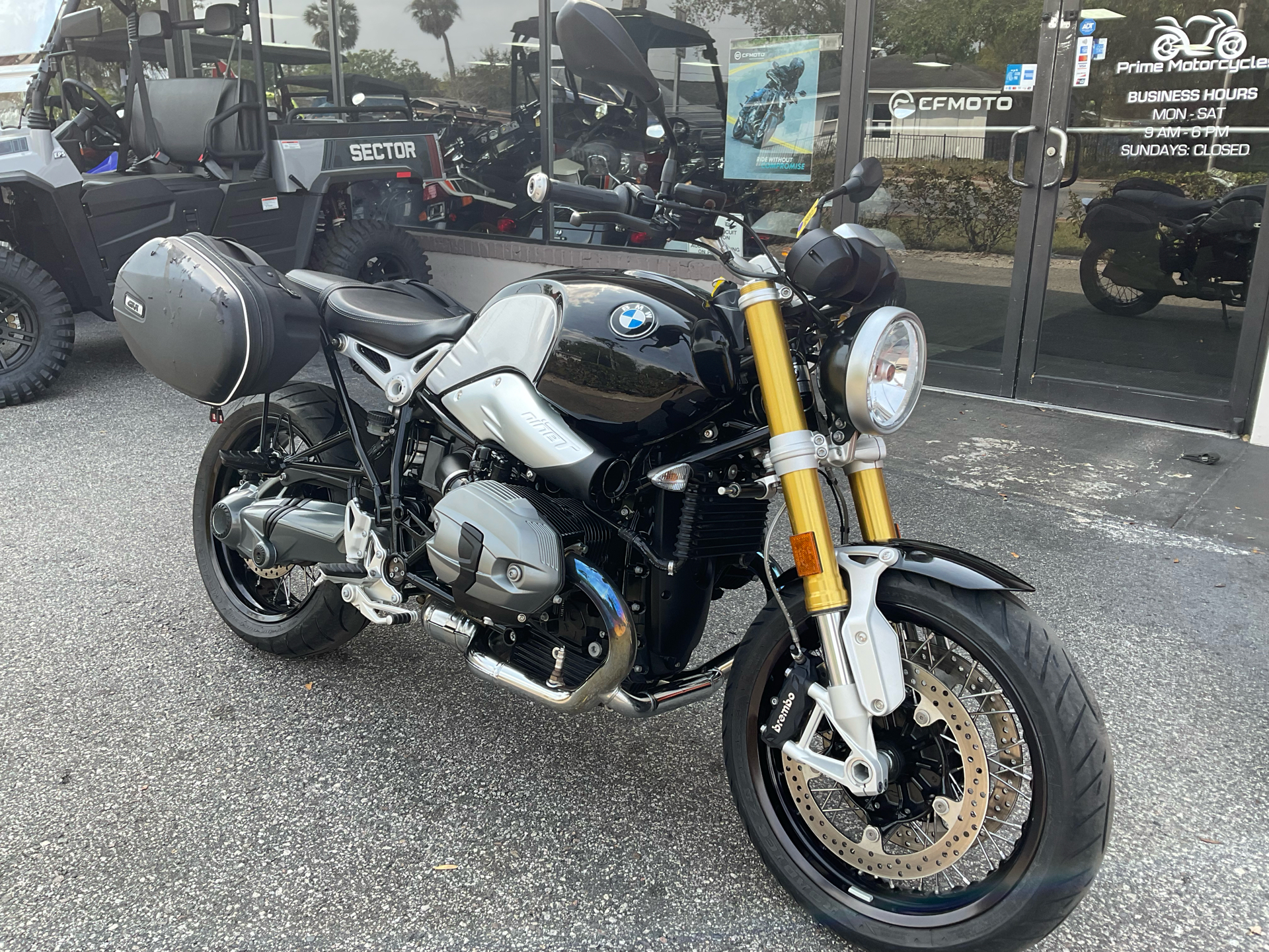 2015 BMW R nineT in Sanford, Florida - Photo 6