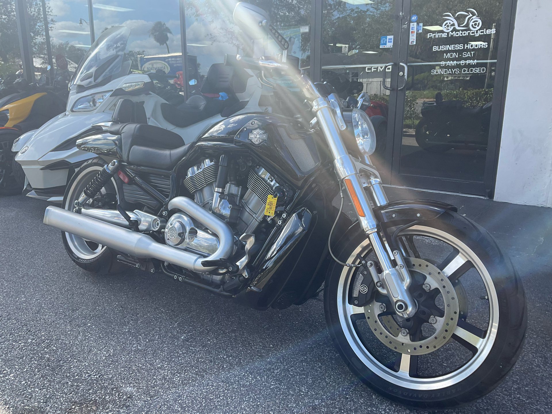 2014 Harley-Davidson V-Rod Muscle® in Sanford, Florida - Photo 6