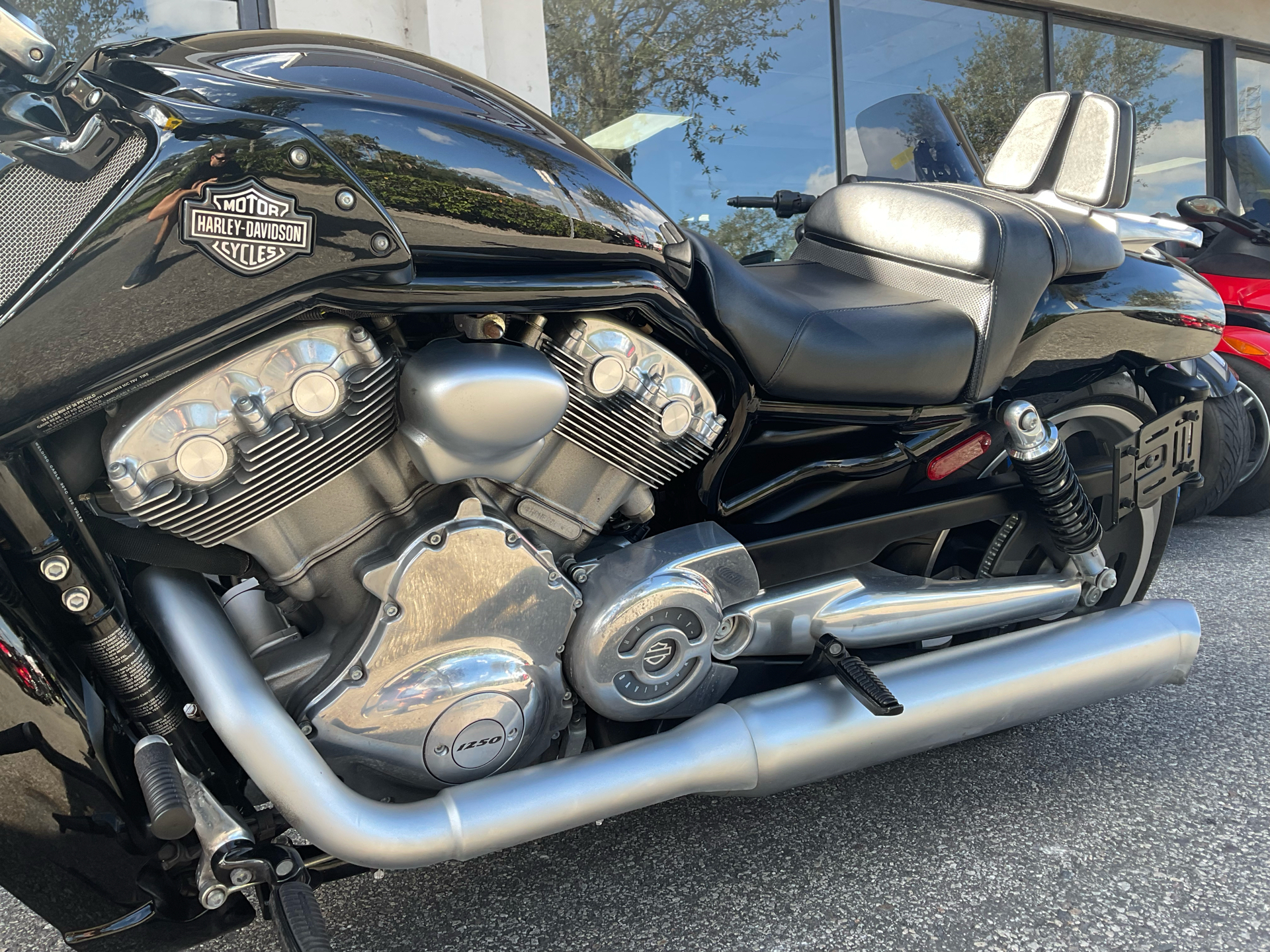 2014 Harley-Davidson V-Rod Muscle® in Sanford, Florida - Photo 13