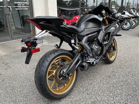 2022 Yamaha YZF-R7 in Sanford, Florida - Photo 8