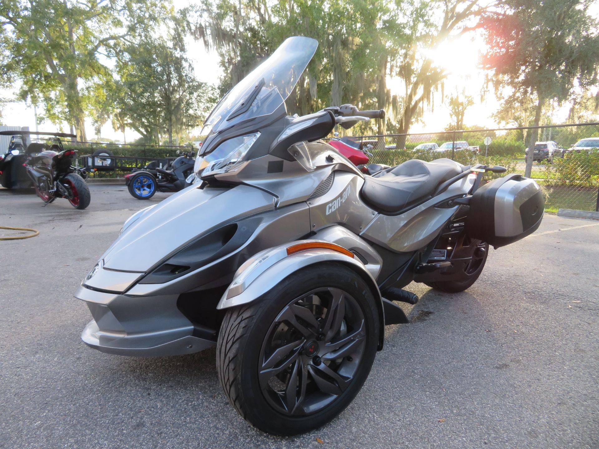 2013 Can-Am Spyder® ST-S SM5 in Sanford, Florida - Photo 6