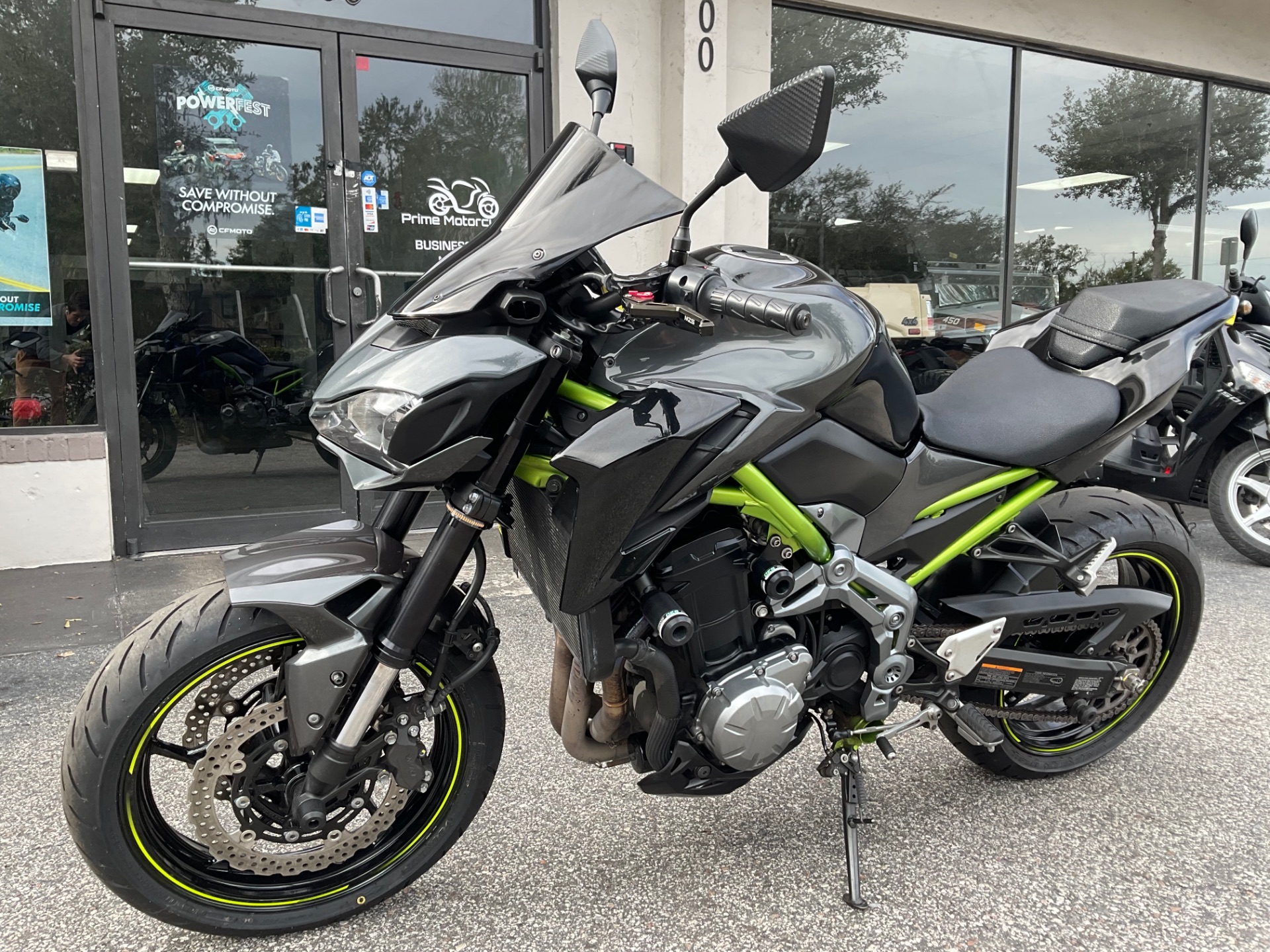 2017 Kawasaki Z900 in Sanford, Florida - Photo 2