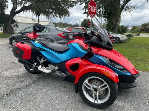 2010 Can-Am Spyder™ RS SE5 in Sanford, Florida - Photo 2