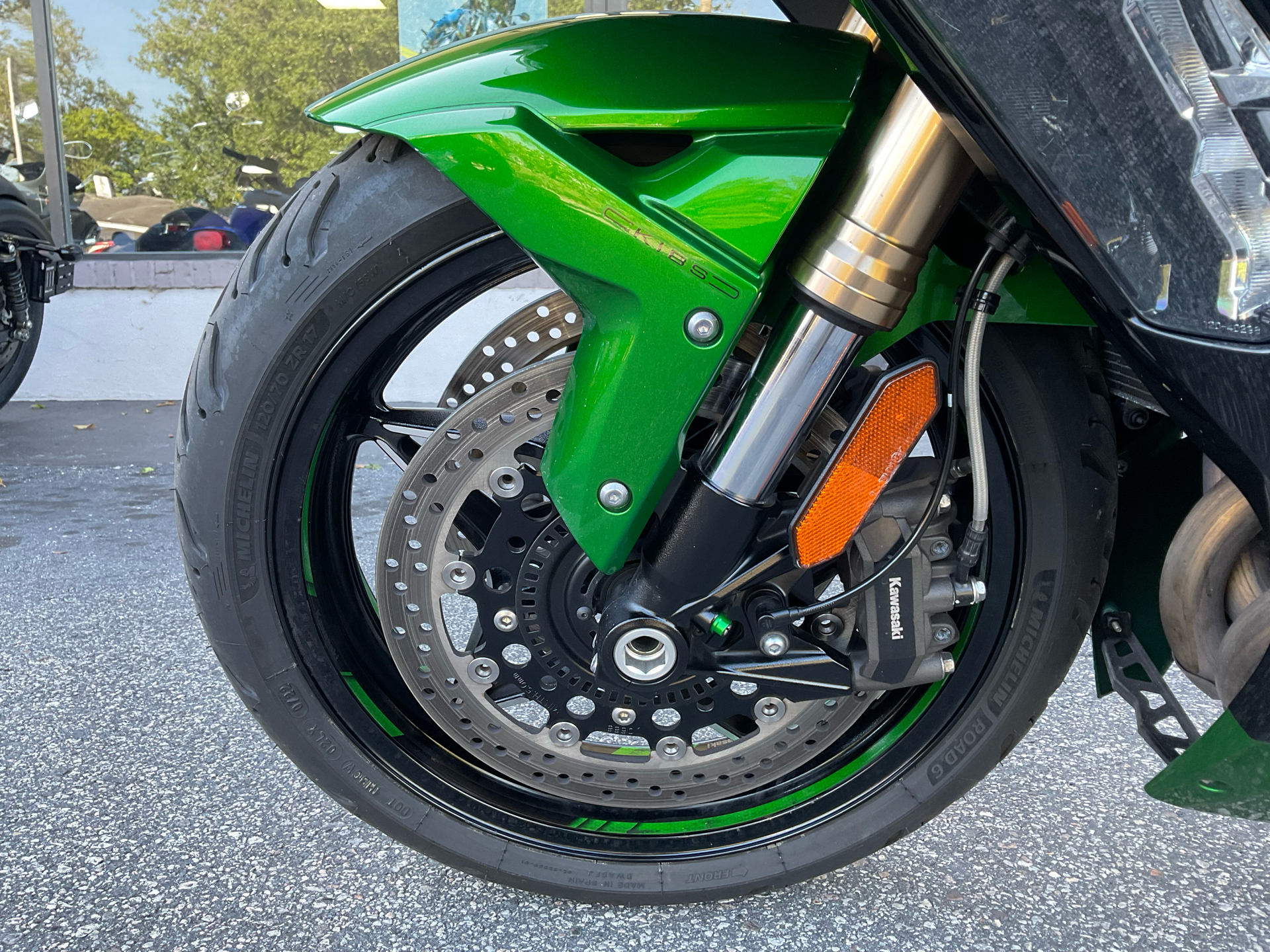 2018 Kawasaki Ninja H2 SX SE in Sanford, Florida - Photo 14