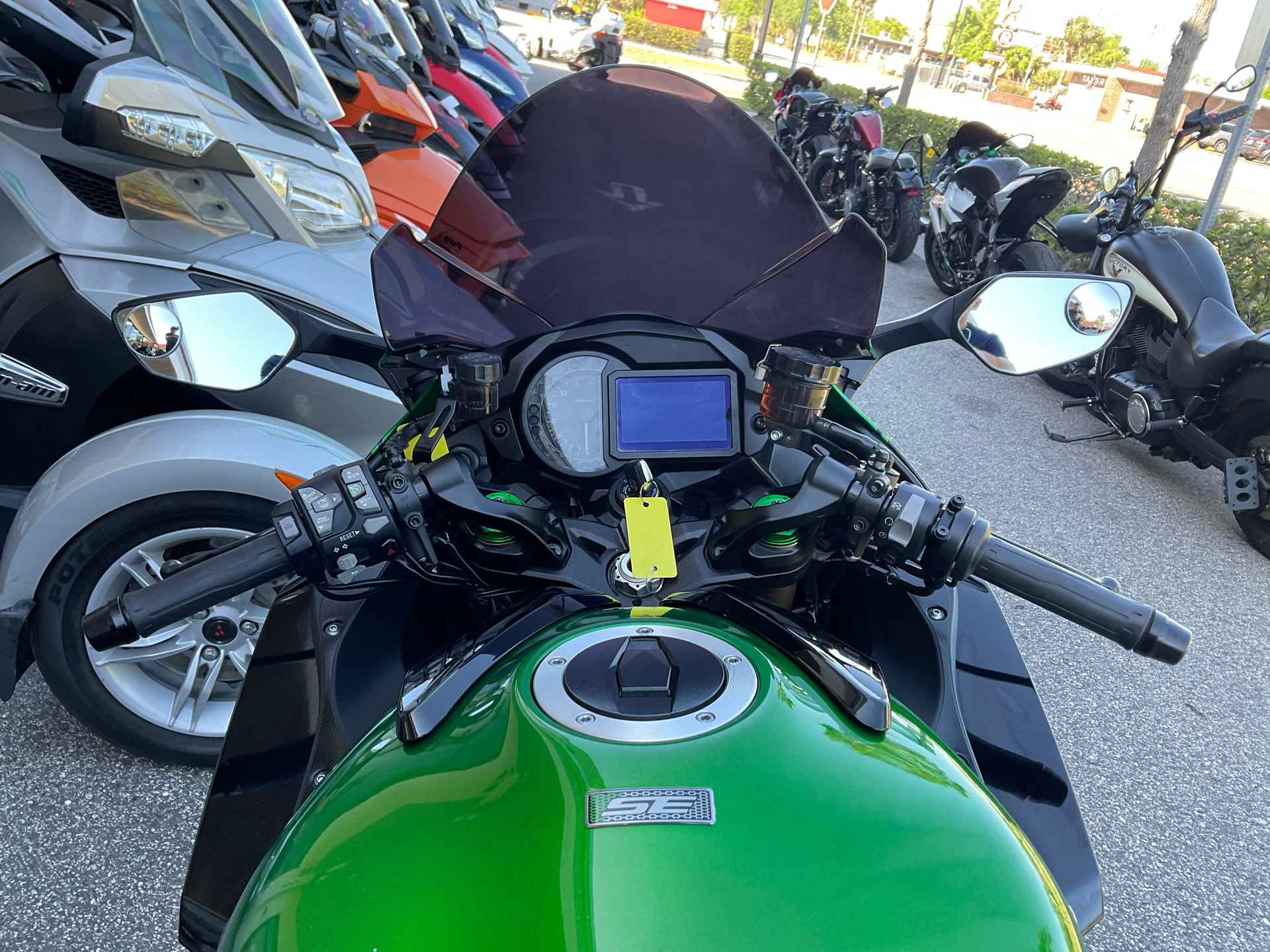 2018 Kawasaki Ninja H2 SX SE in Sanford, Florida - Photo 24