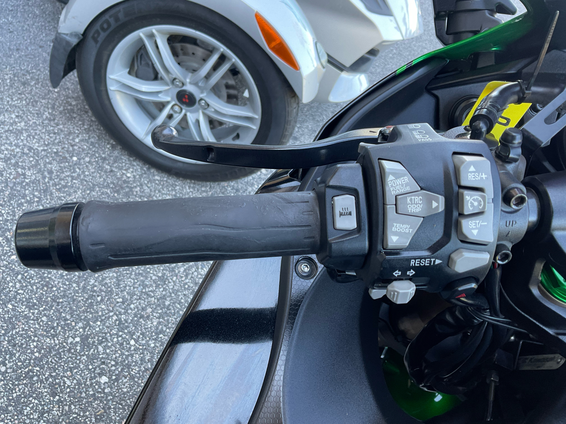 2018 Kawasaki Ninja H2 SX SE in Sanford, Florida - Photo 25