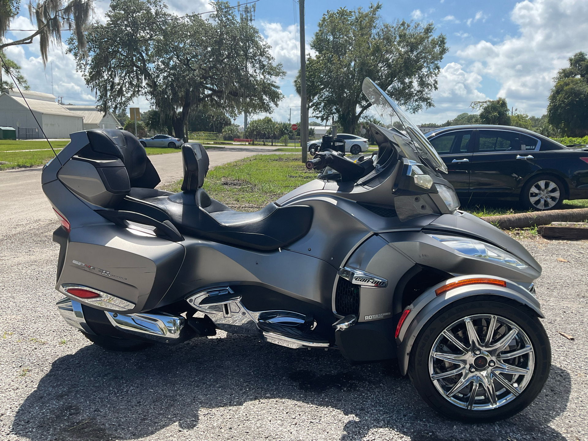 2014 Can-Am Spyder® RT Limited in Sanford, Florida - Photo 1