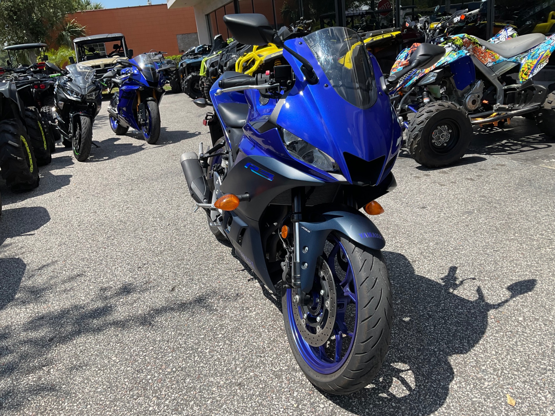 2022 Yamaha YZF-R3 ABS in Sanford, Florida - Photo 5
