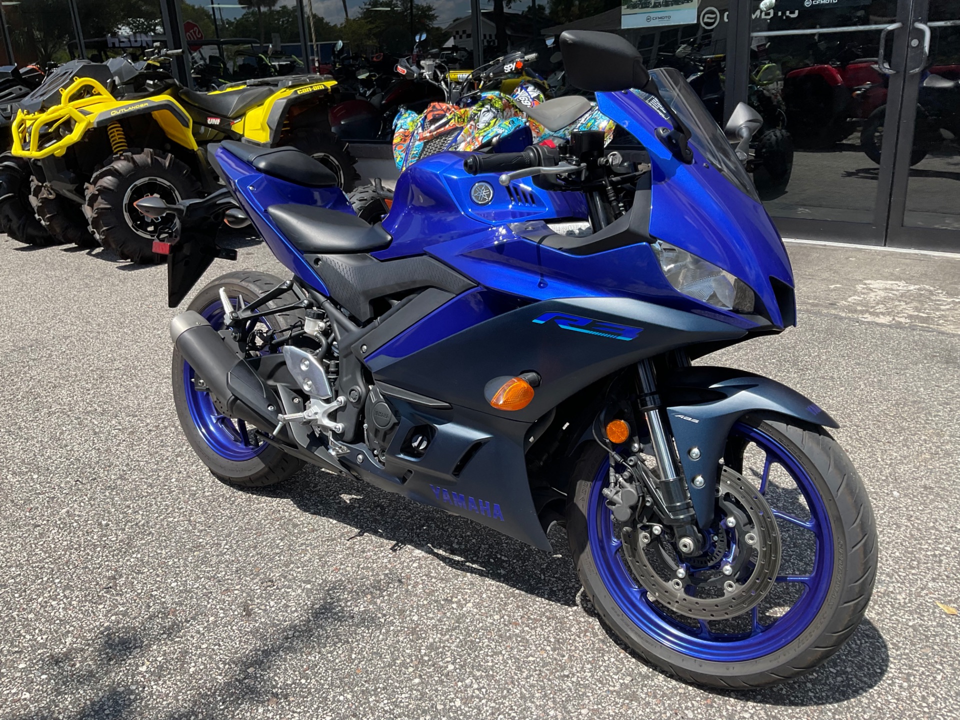 2022 Yamaha YZF-R3 ABS in Sanford, Florida - Photo 6