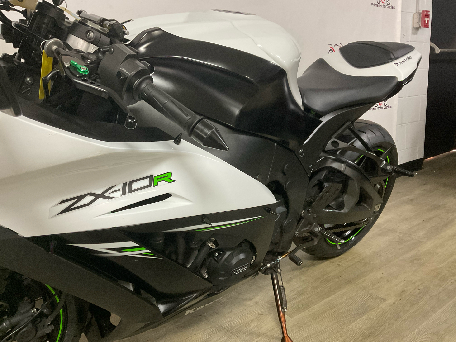 2014 Kawasaki Ninja® ZX™-10R ABS in Sanford, Florida - Photo 13