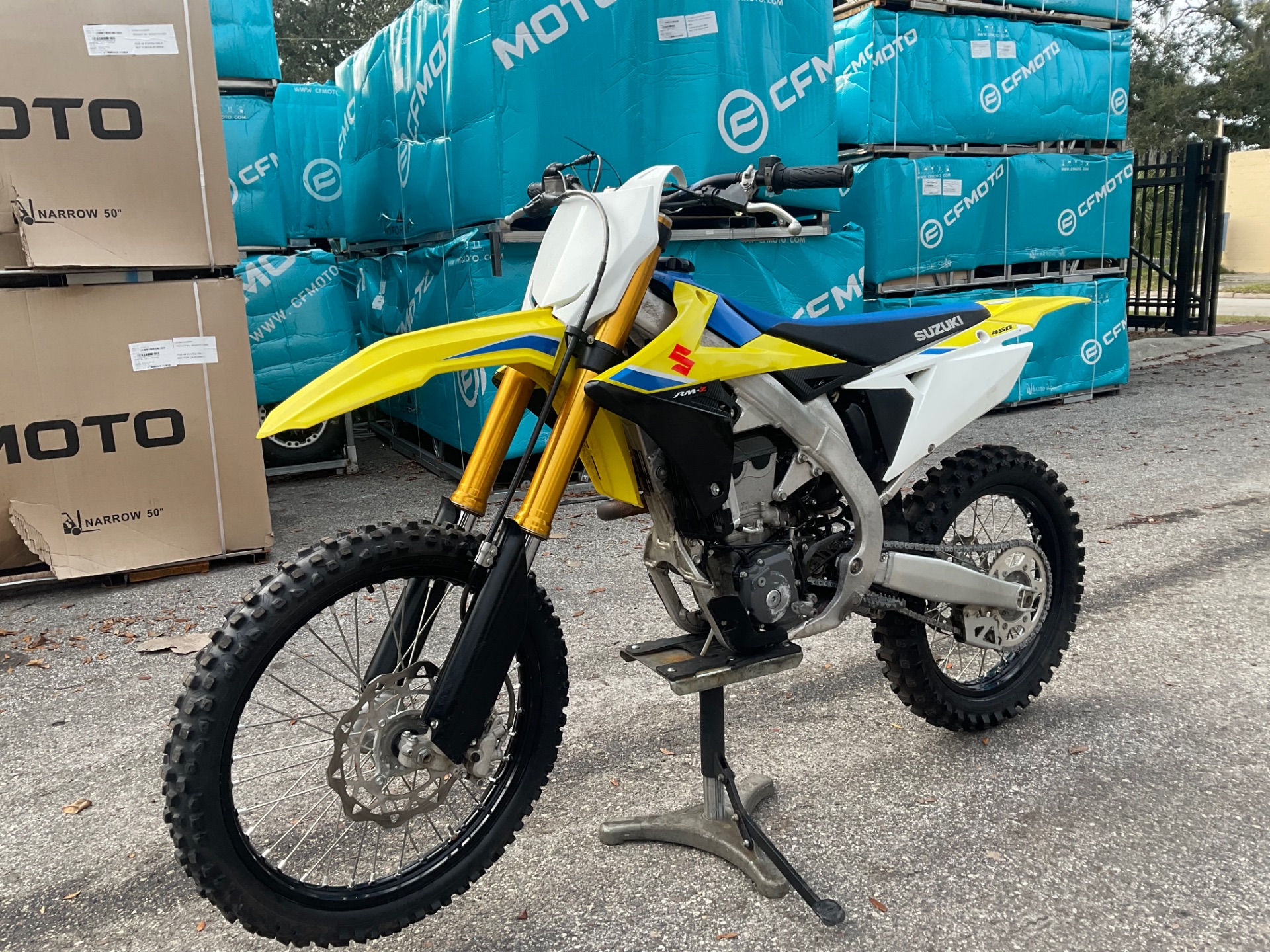 2018 Suzuki RM-Z450 in Sanford, Florida - Photo 2