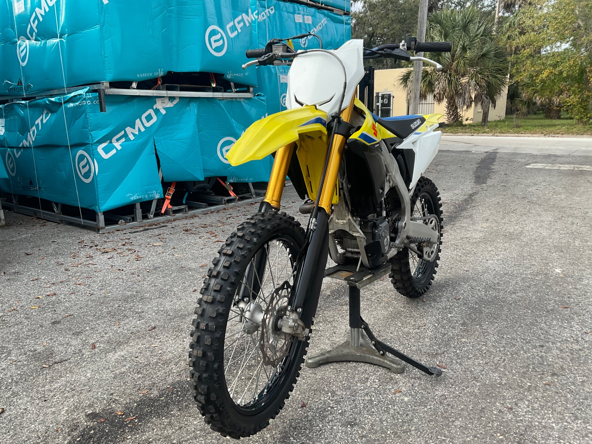 2018 Suzuki RM-Z450 in Sanford, Florida - Photo 3