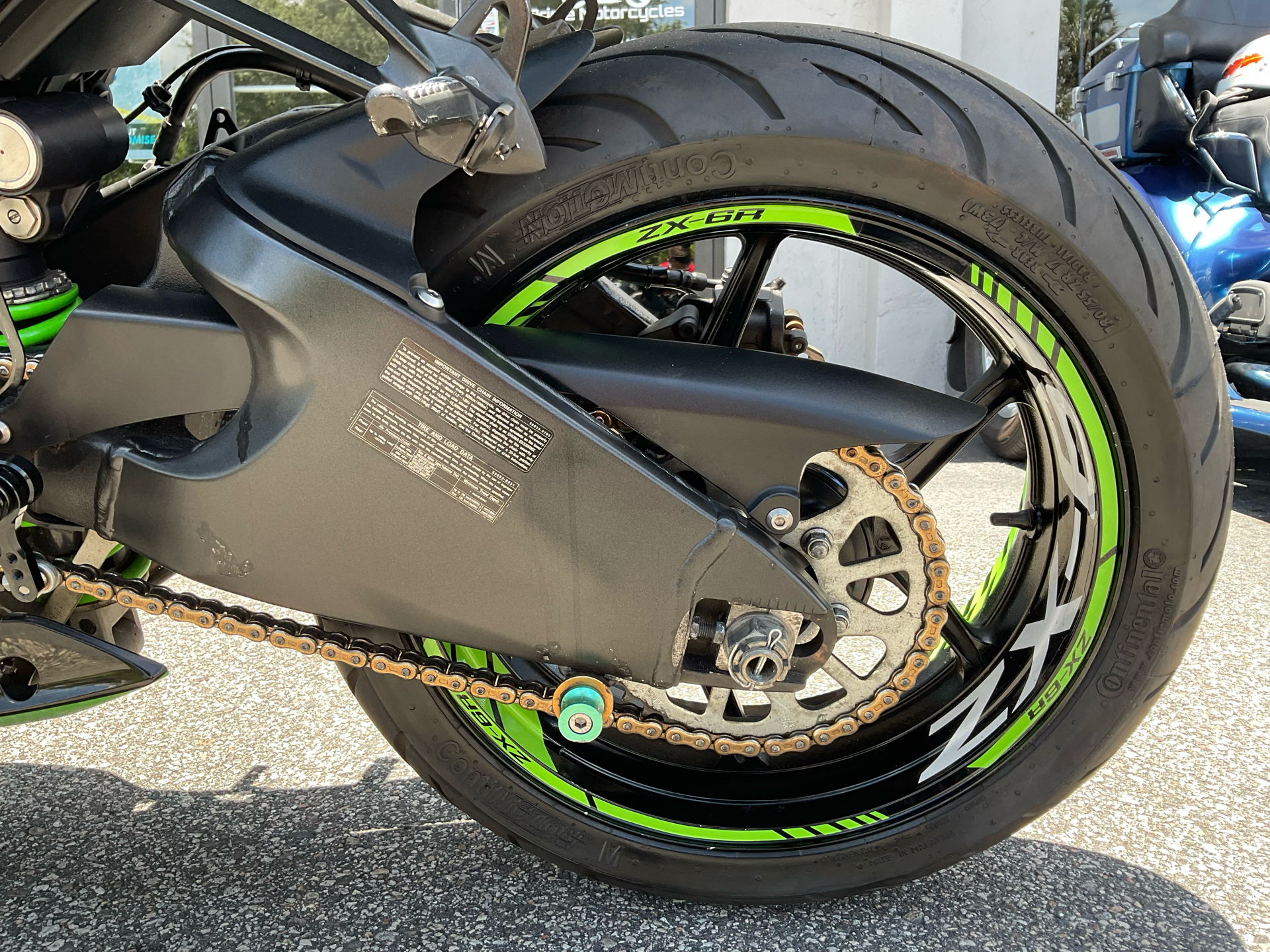 2015 Kawasaki Ninja® ZX™-6R 30th Anniversary in Sanford, Florida - Photo 11