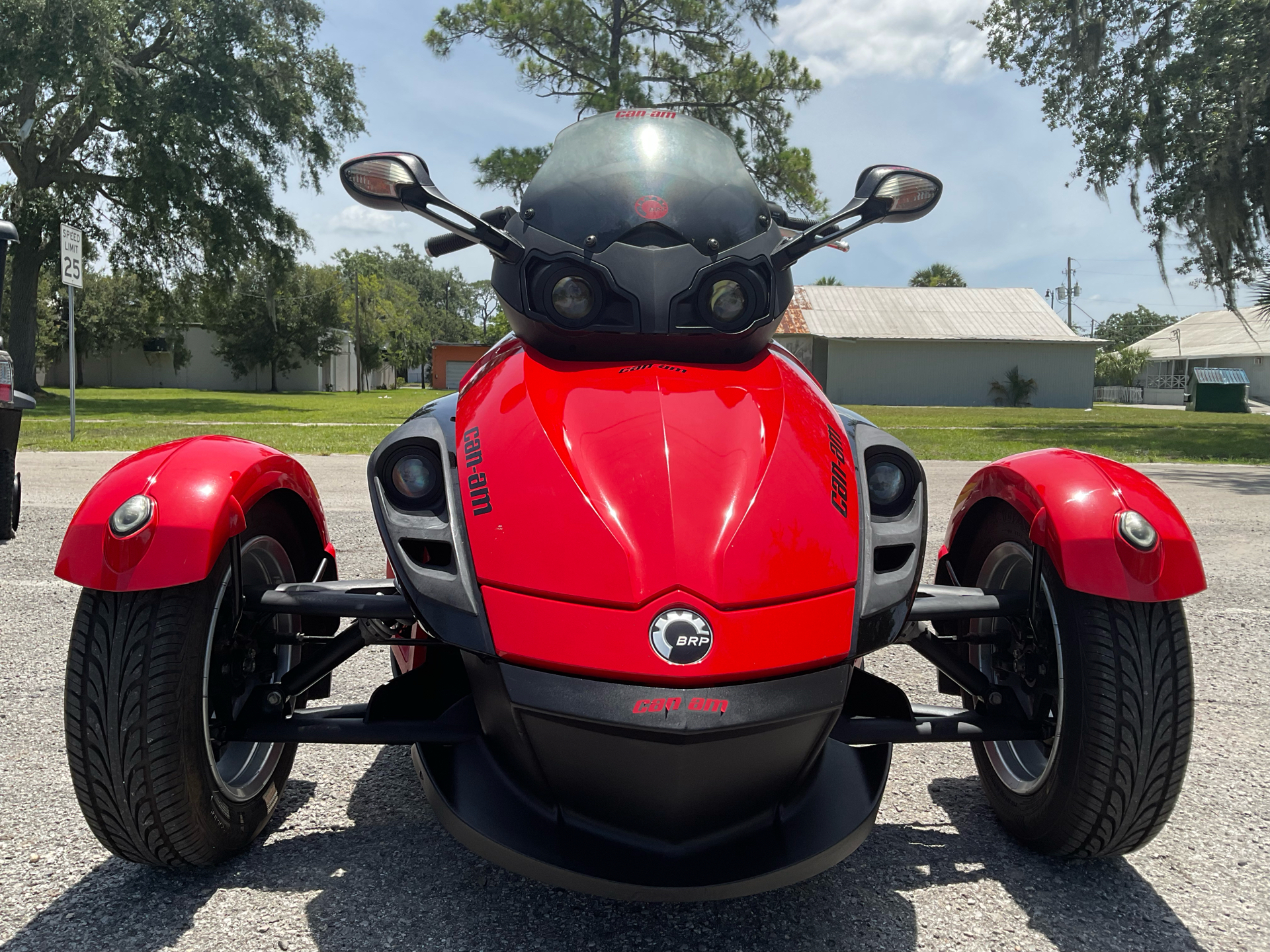 2009 Can-Am Spyder™ GS Roadster with SM5 Transmission (manual) in Sanford, Florida - Photo 4