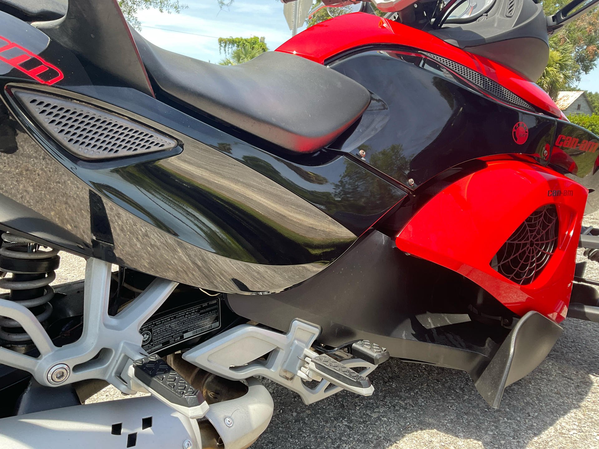 2009 Can-Am Spyder™ GS Roadster with SM5 Transmission (manual) in Sanford, Florida - Photo 12