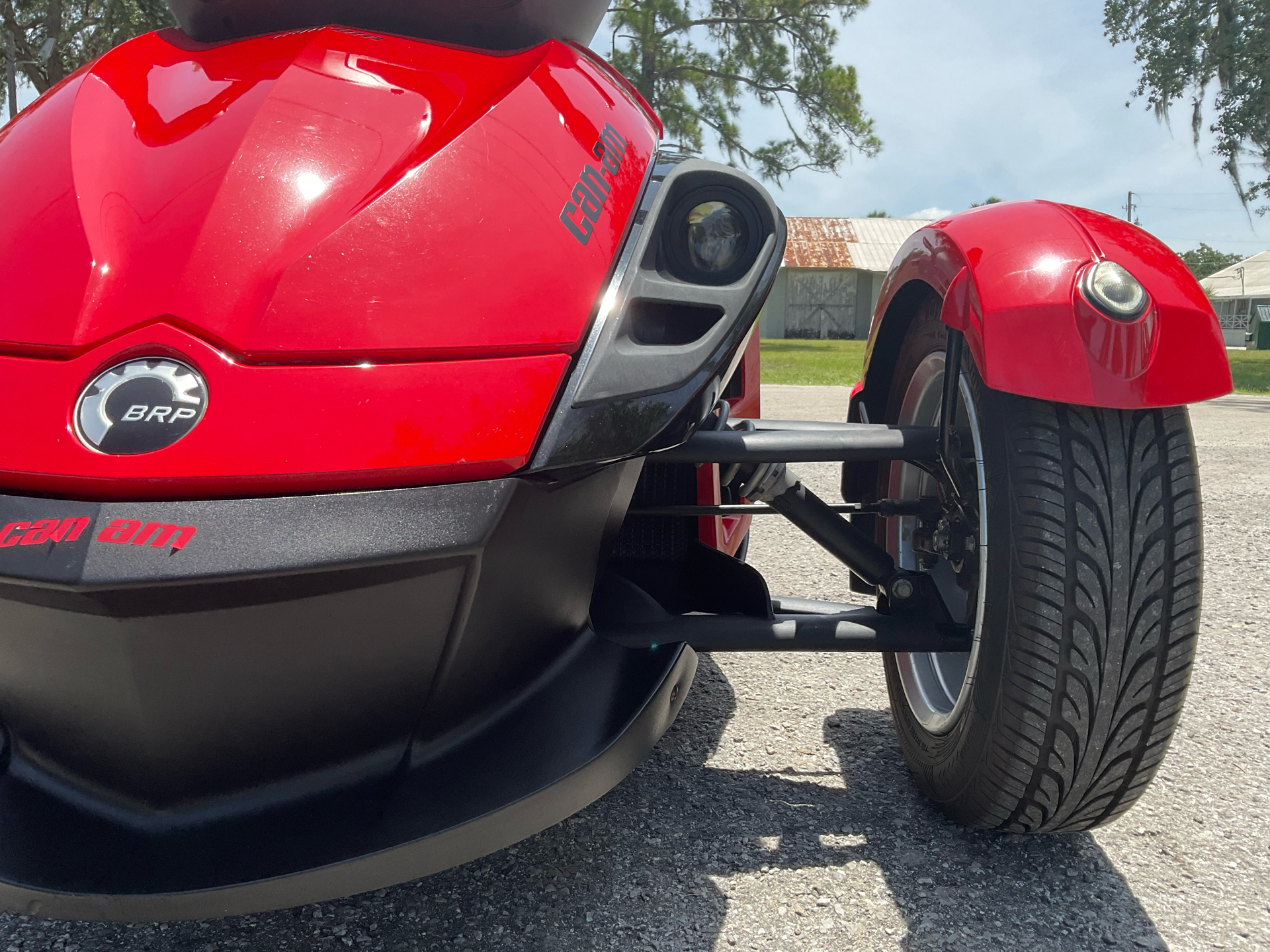 2009 Can-Am Spyder™ GS Roadster with SM5 Transmission (manual) in Sanford, Florida - Photo 16