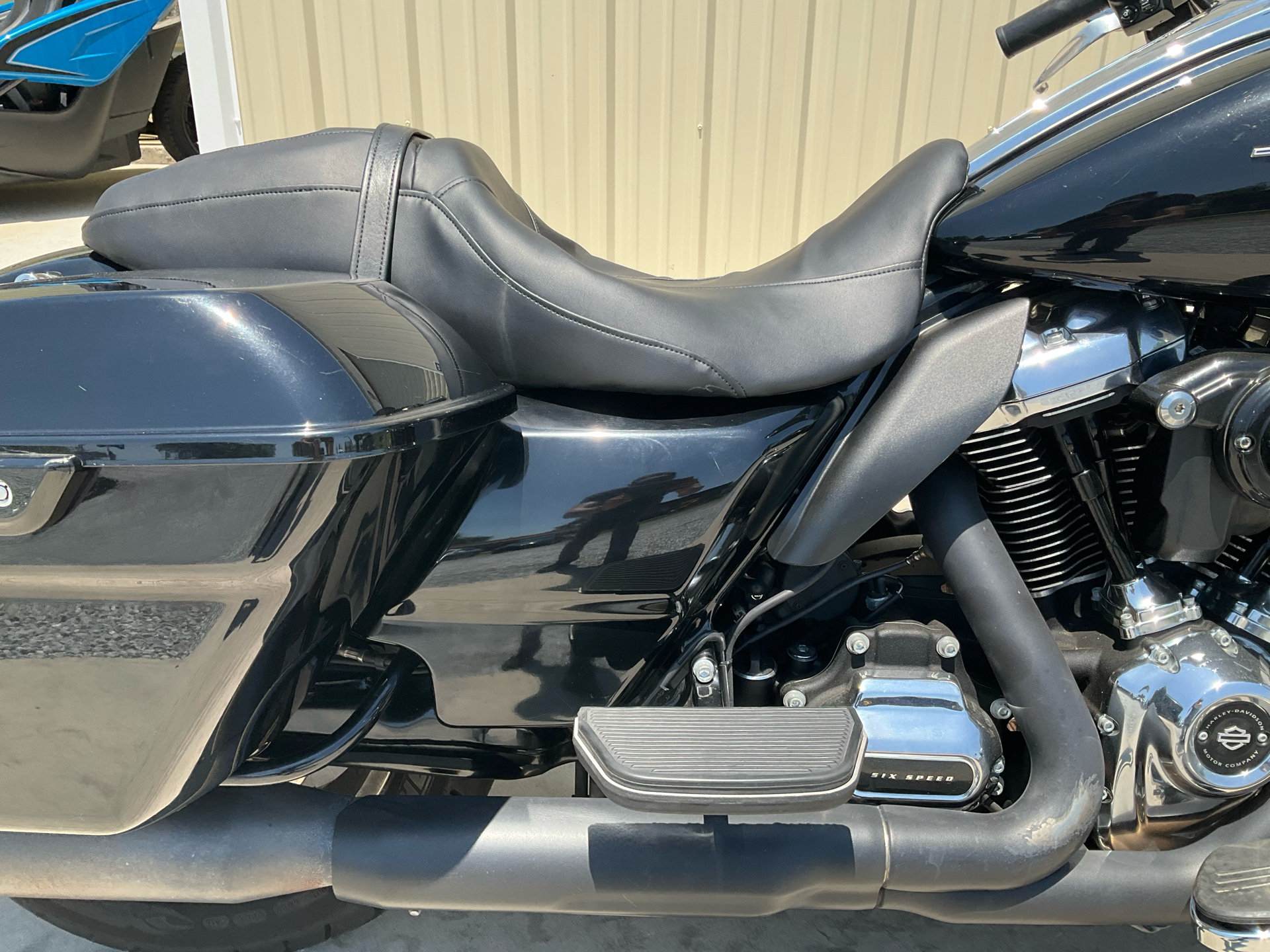2017 Harley-Davidson Street Glide® Special in Sanford, Florida - Photo 8