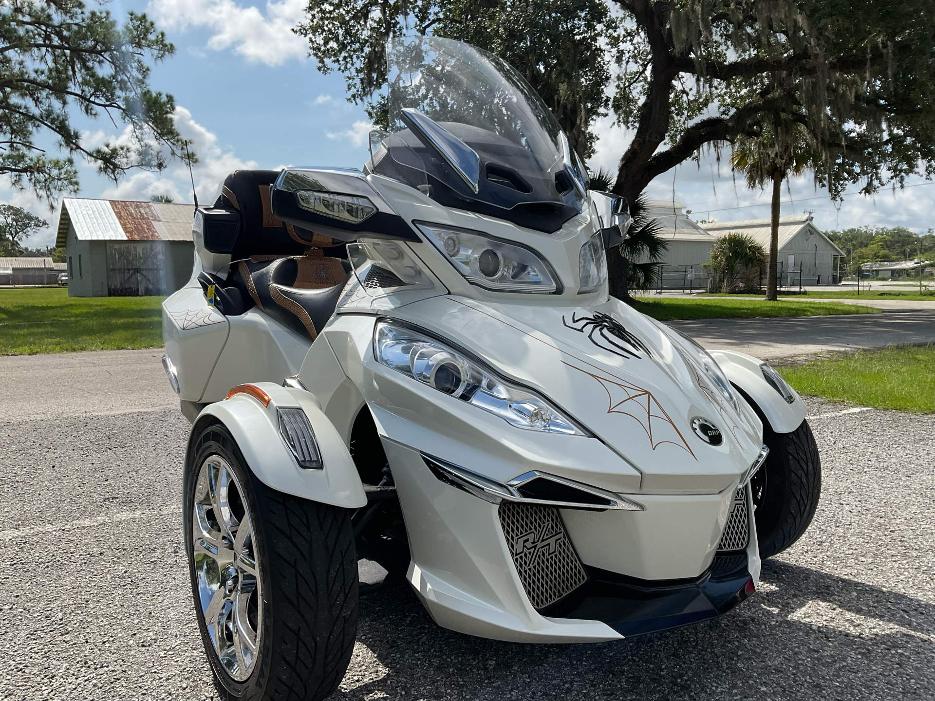 2019 Can-Am Spyder RT Limited in Sanford, Florida - Photo 3