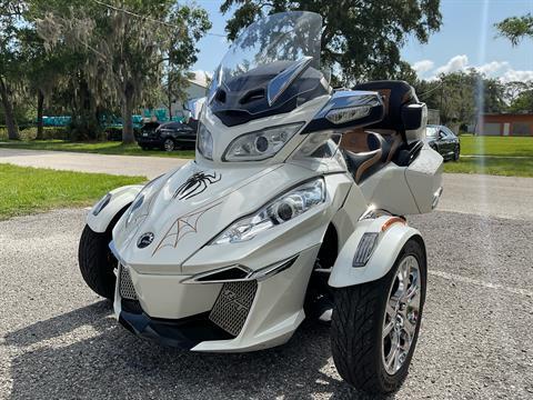 2019 Can-Am Spyder RT Limited in Sanford, Florida - Photo 5