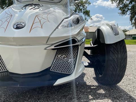 2019 Can-Am Spyder RT Limited in Sanford, Florida - Photo 16