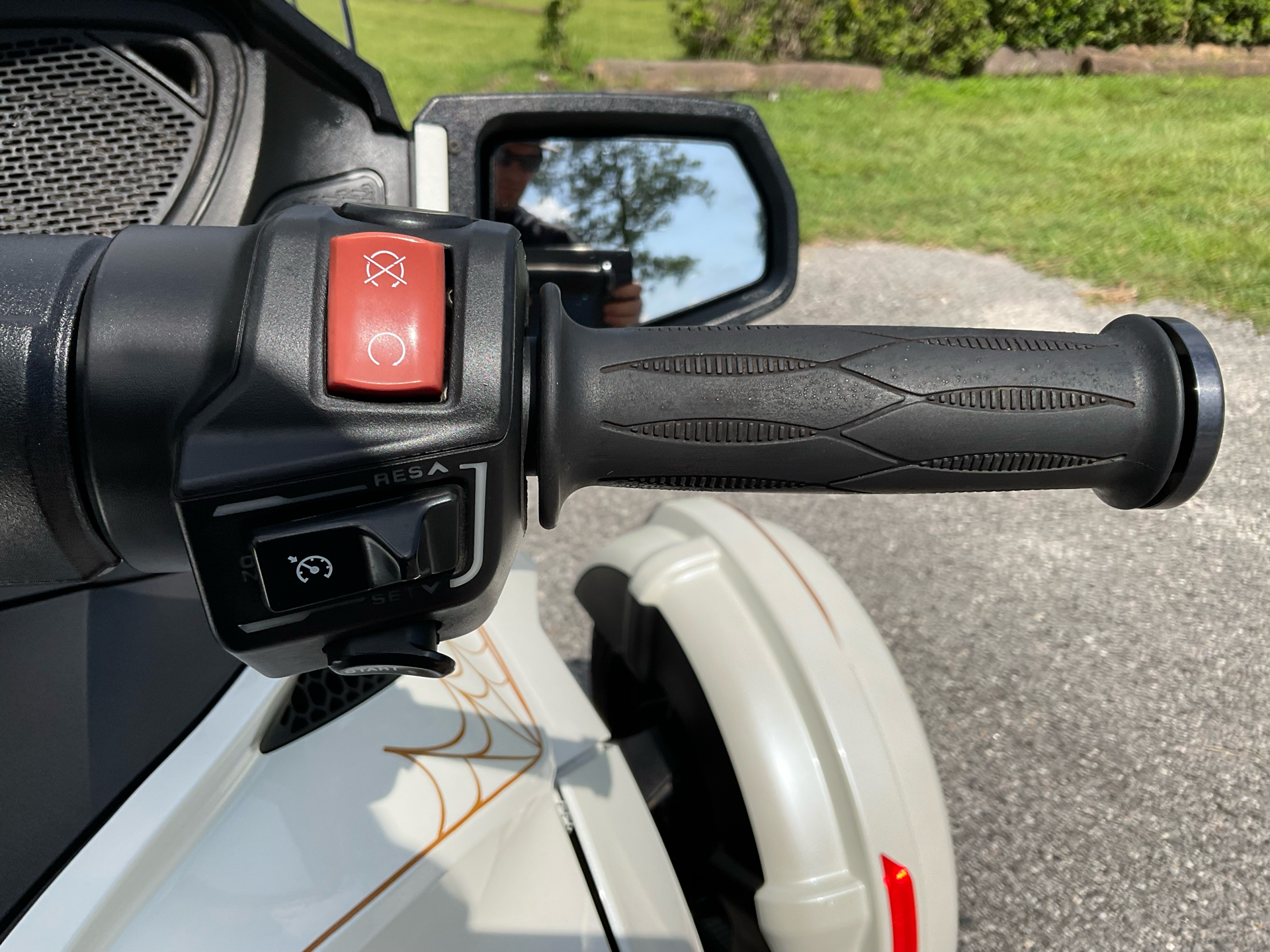 2019 Can-Am Spyder RT Limited in Sanford, Florida - Photo 33