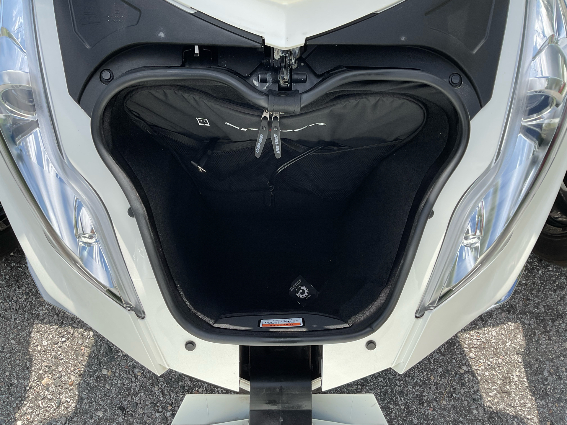 2019 Can-Am Spyder RT Limited in Sanford, Florida - Photo 35