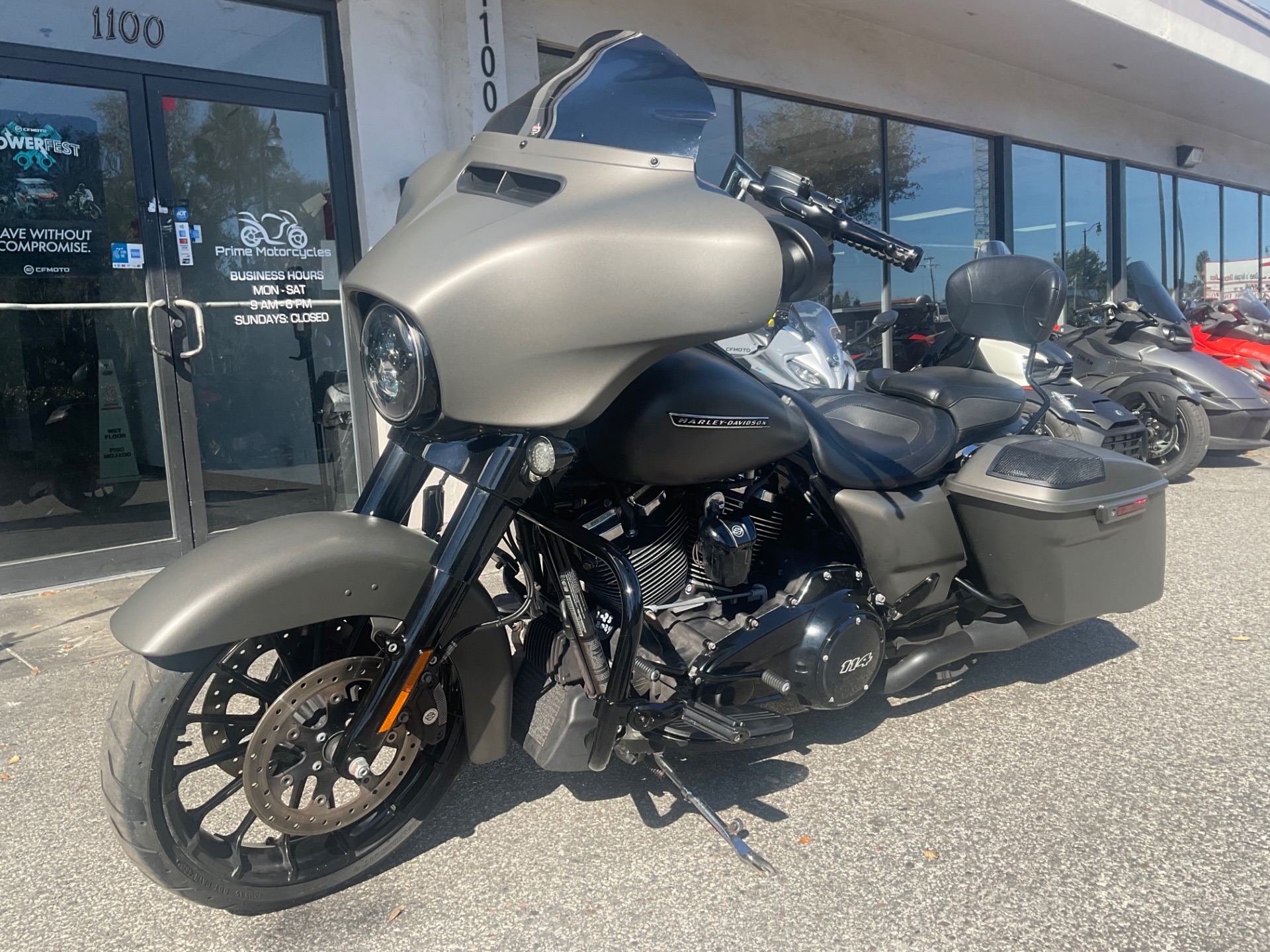 2019 Harley-Davidson Street Glide® Special in Sanford, Florida - Photo 2