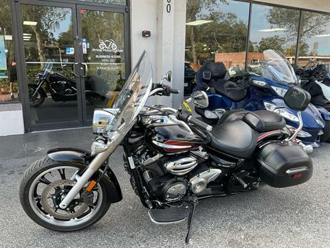2014 Yamaha V Star 950 Tourer in Sanford, Florida - Photo 2