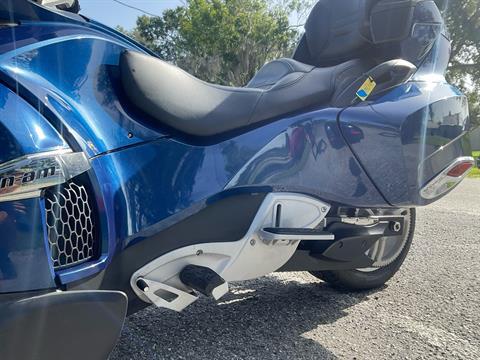 2011 Can-Am Spyder® RT-S SM5 in Sanford, Florida - Photo 19