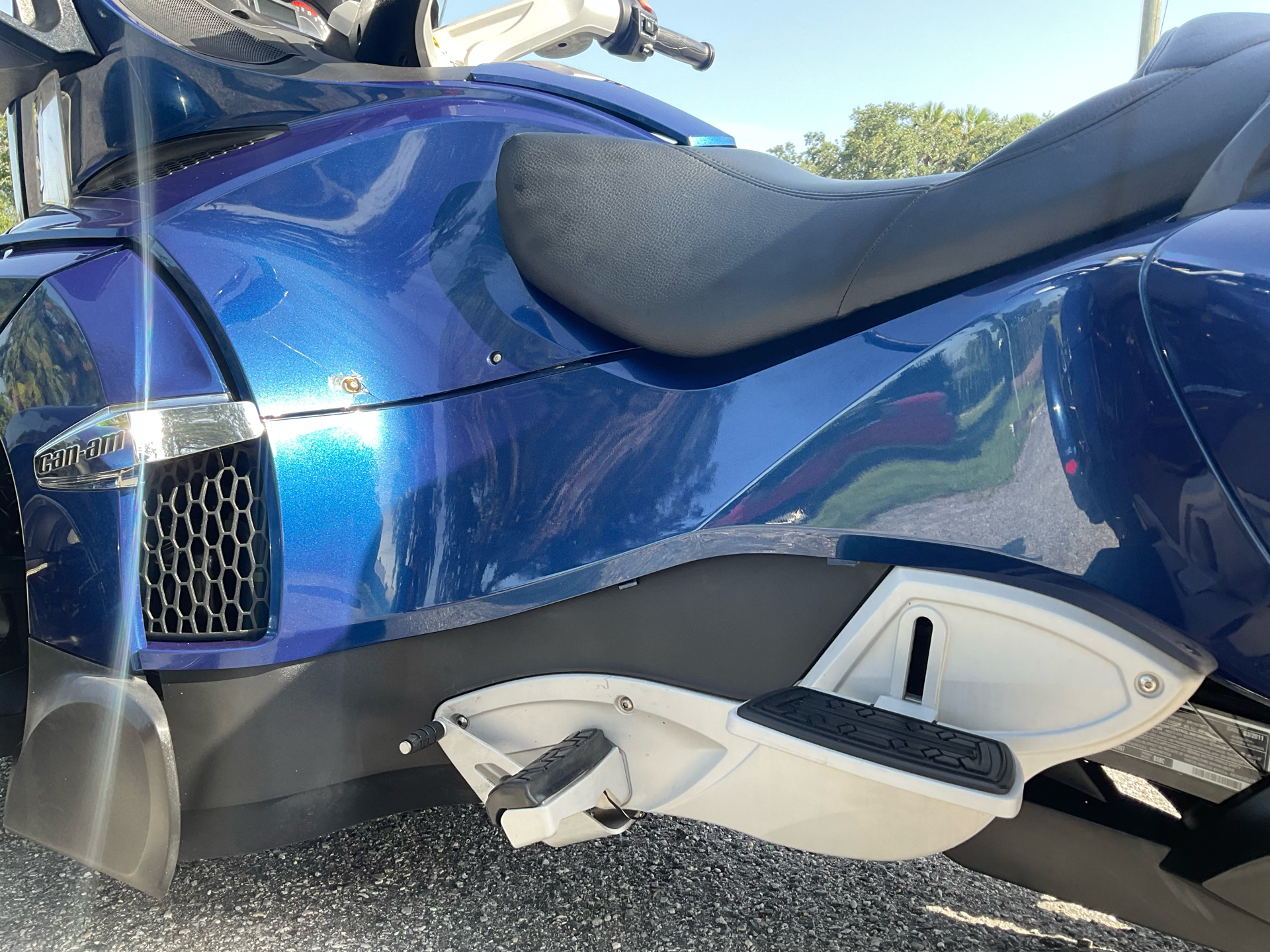 2011 Can-Am Spyder® RT-S SM5 in Sanford, Florida - Photo 20