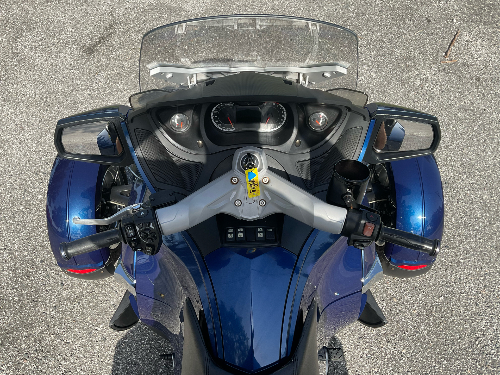 2011 Can-Am Spyder® RT-S SM5 in Sanford, Florida - Photo 28