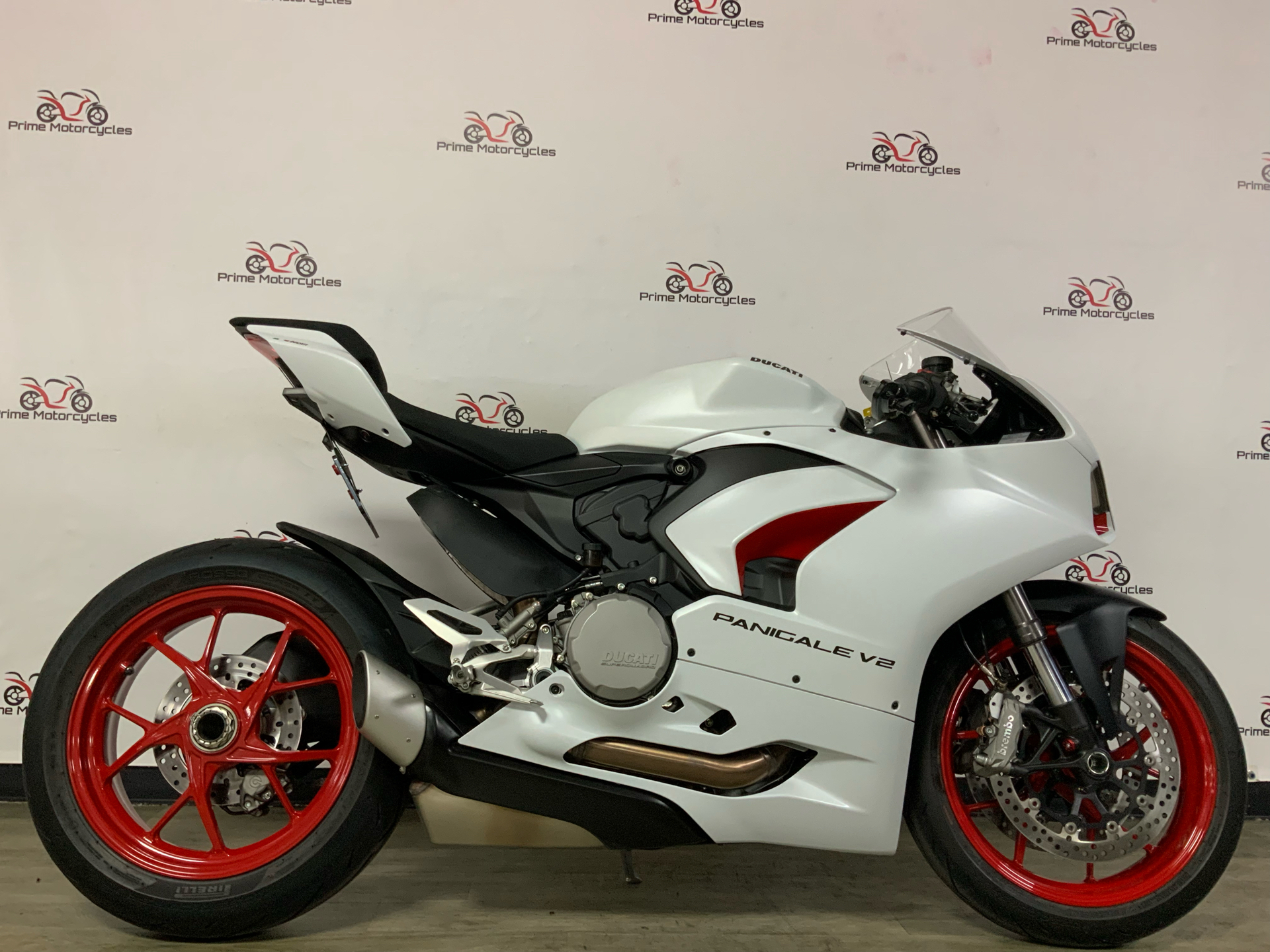 2022 Ducati Panigale V2 in Sanford, Florida - Photo 7