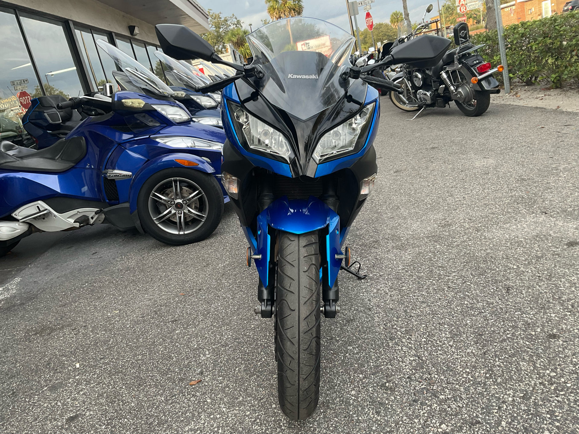 2017 Kawasaki Ninja 300 in Sanford, Florida - Photo 4