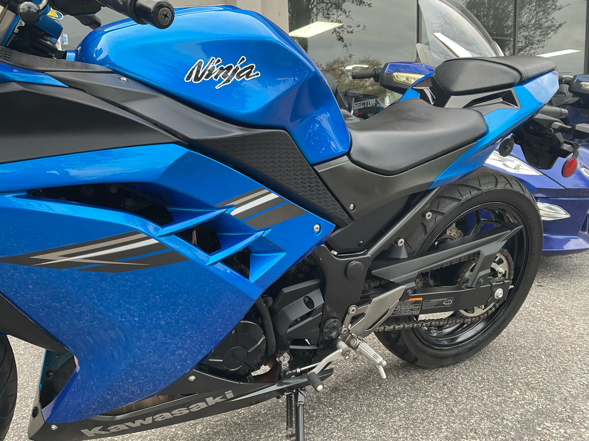 2017 Kawasaki Ninja 300 in Sanford, Florida - Photo 13