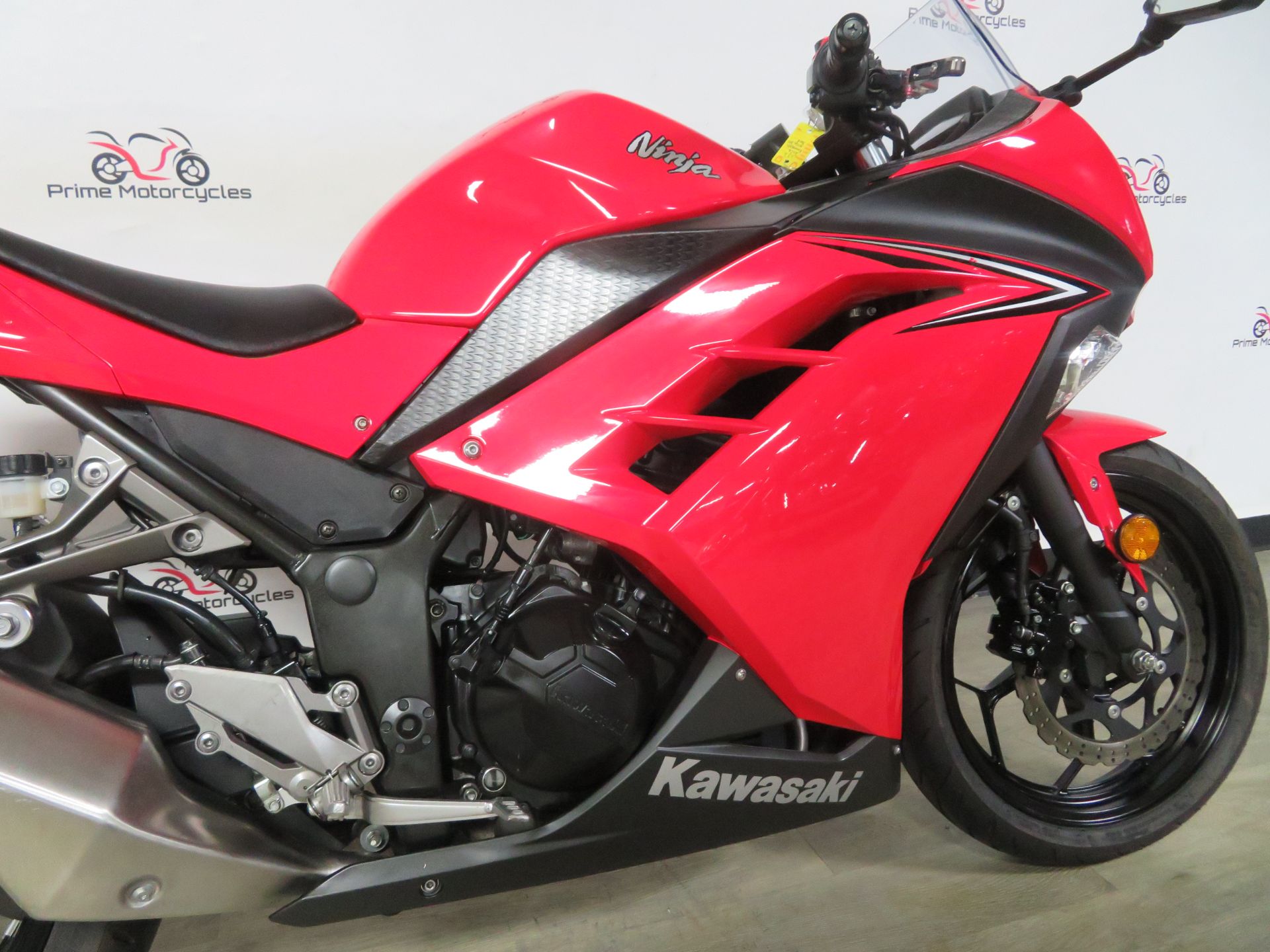 2016 Kawasaki Ninja 300 in Sanford, Florida - Photo 19