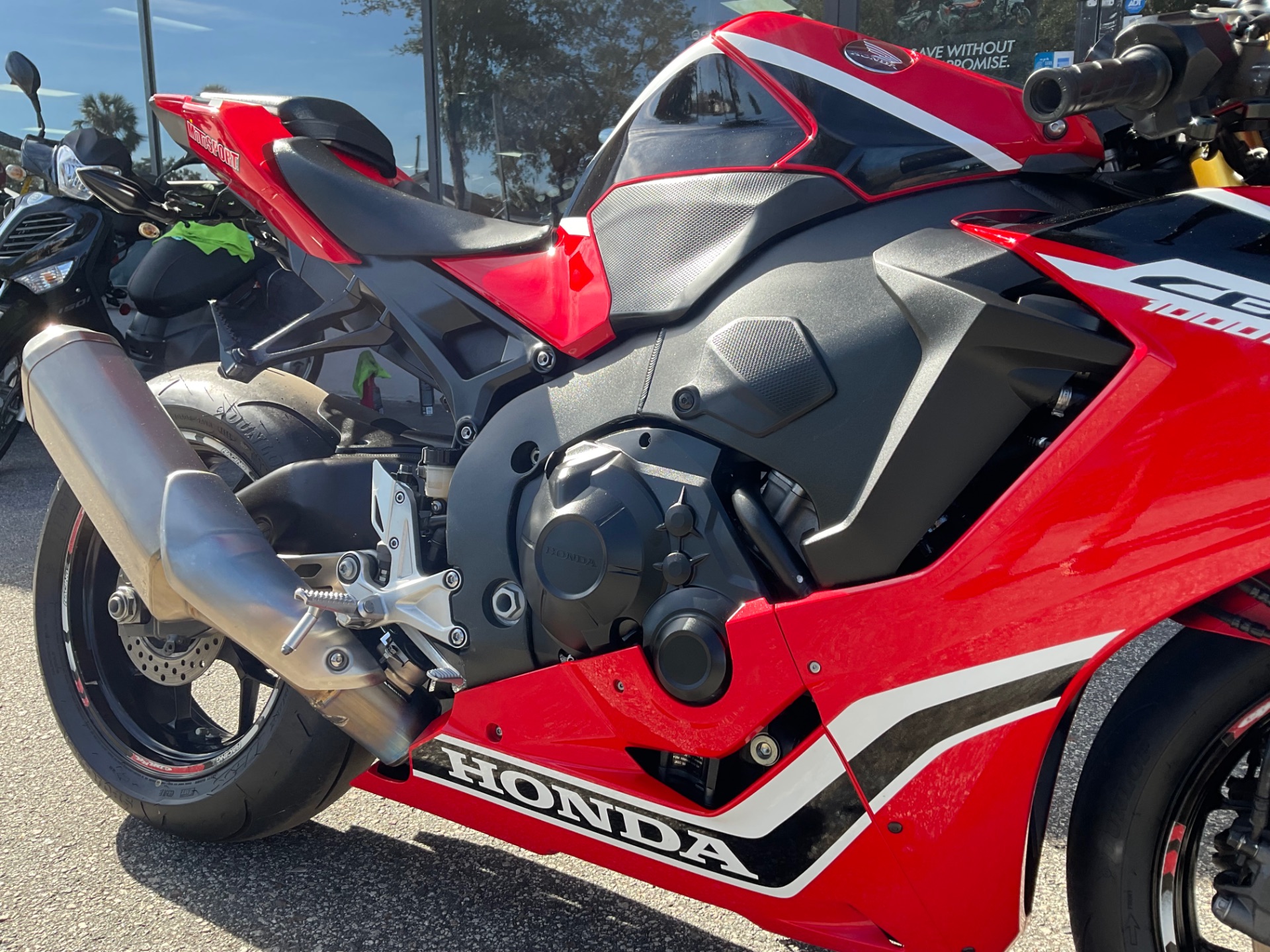 2017 Honda CBR1000RR in Sanford, Florida - Photo 18