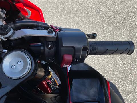 2017 Honda CBR1000RR in Sanford, Florida - Photo 26