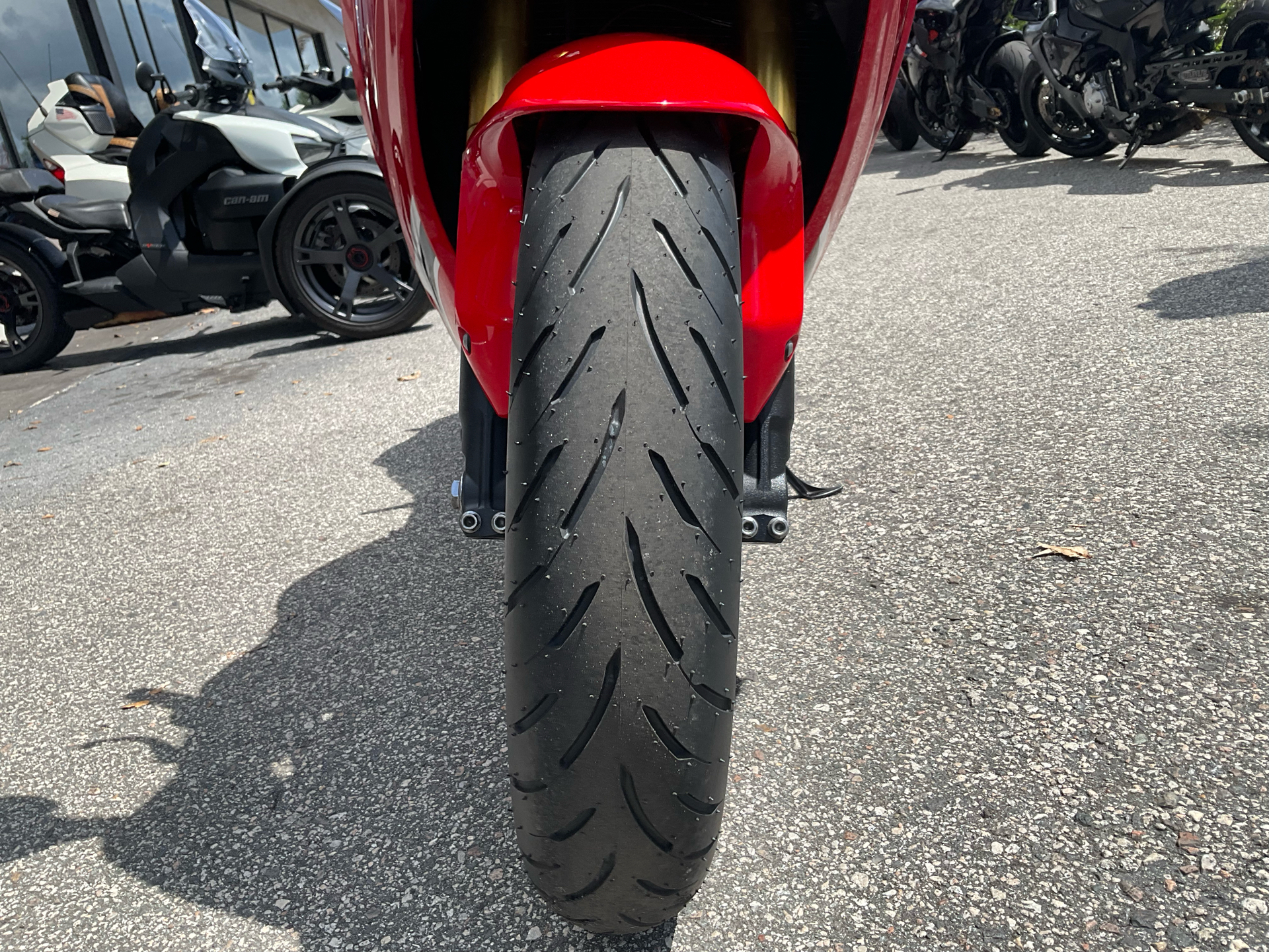 2017 Honda CBR1000RR in Sanford, Florida - Photo 15