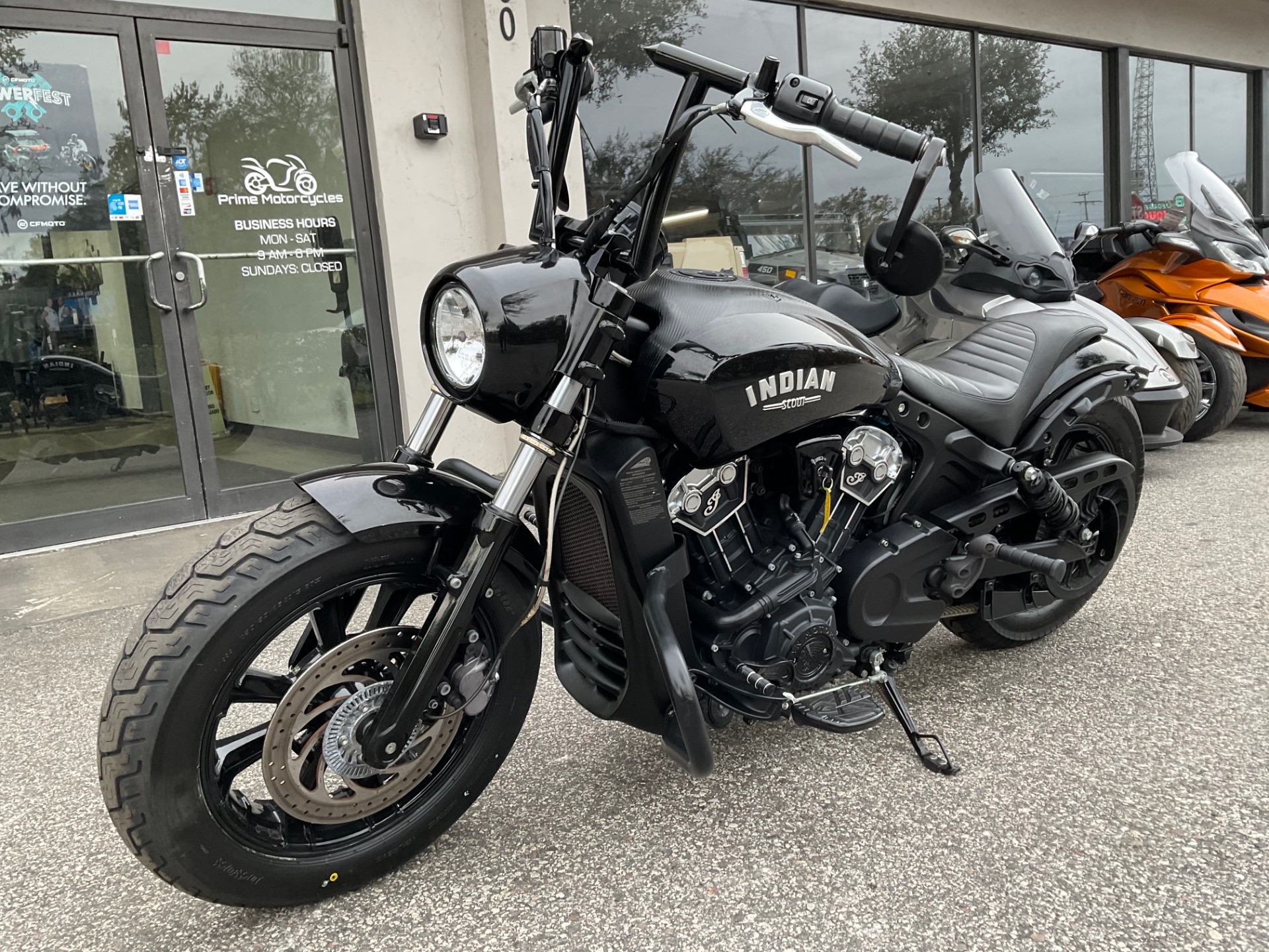 2019 Indian Motorcycle Scout® Bobber ABS in Sanford, Florida - Photo 2