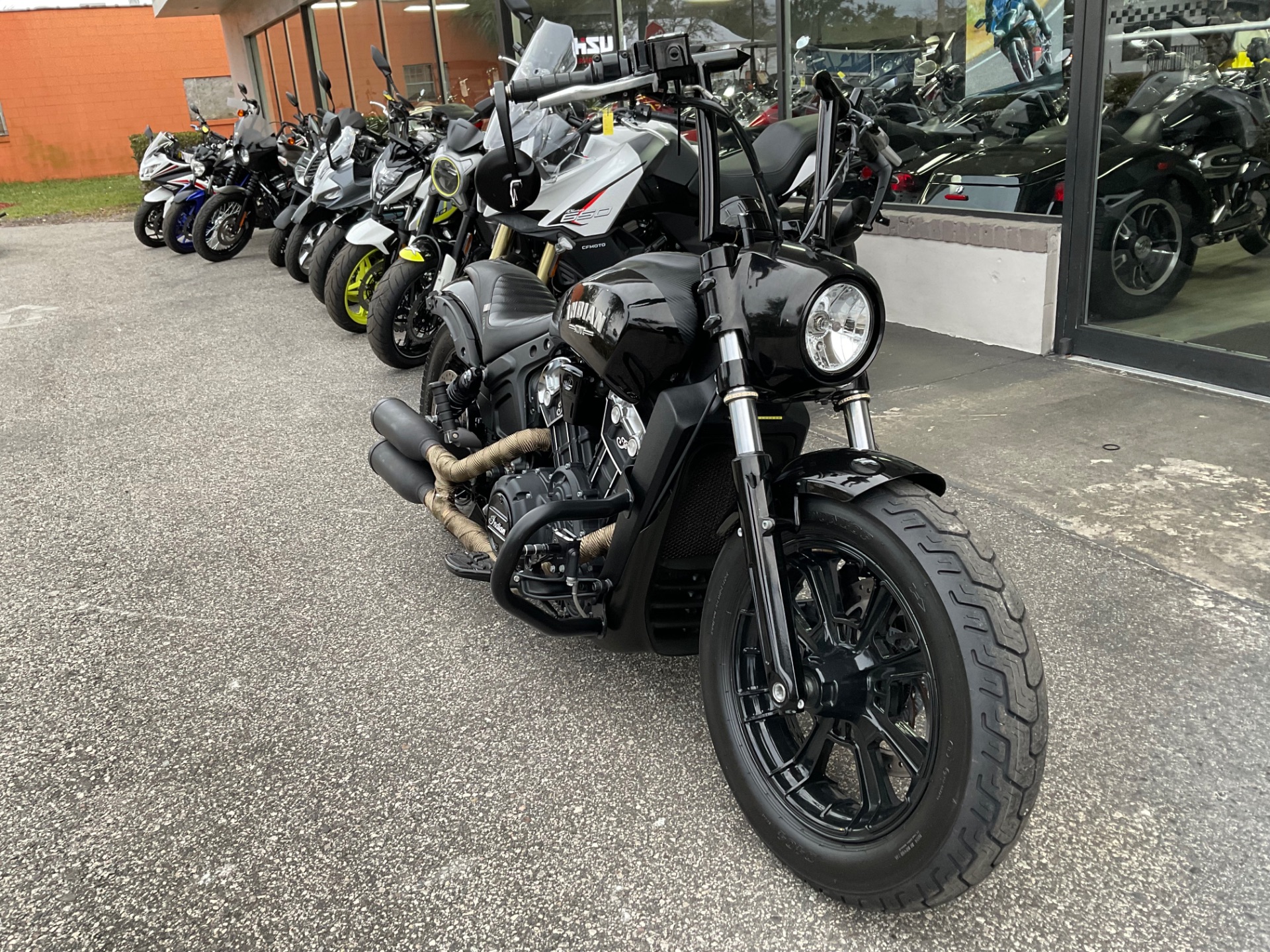 2019 Indian Motorcycle Scout® Bobber ABS in Sanford, Florida - Photo 5