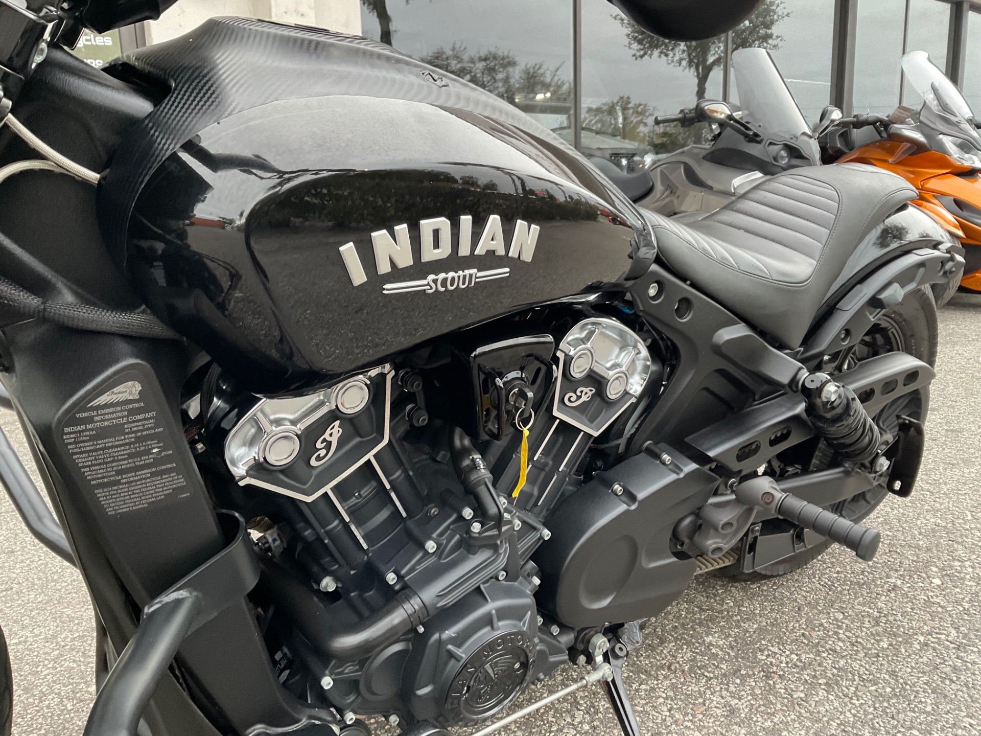 2019 Indian Motorcycle Scout® Bobber ABS in Sanford, Florida - Photo 12