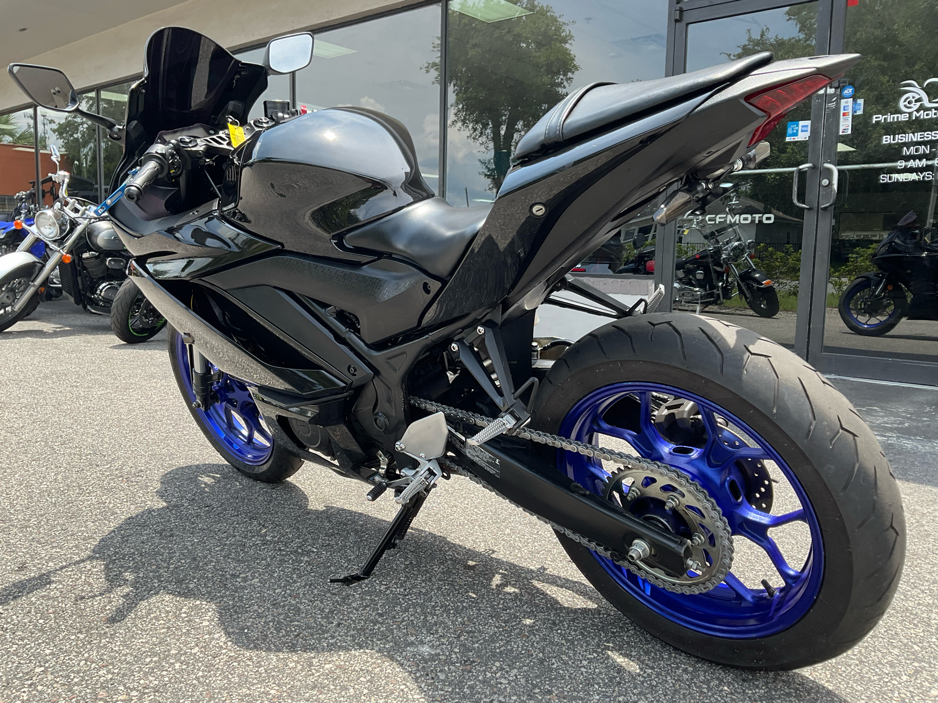 2020 Yamaha YZF-R3 ABS in Sanford, Florida - Photo 10
