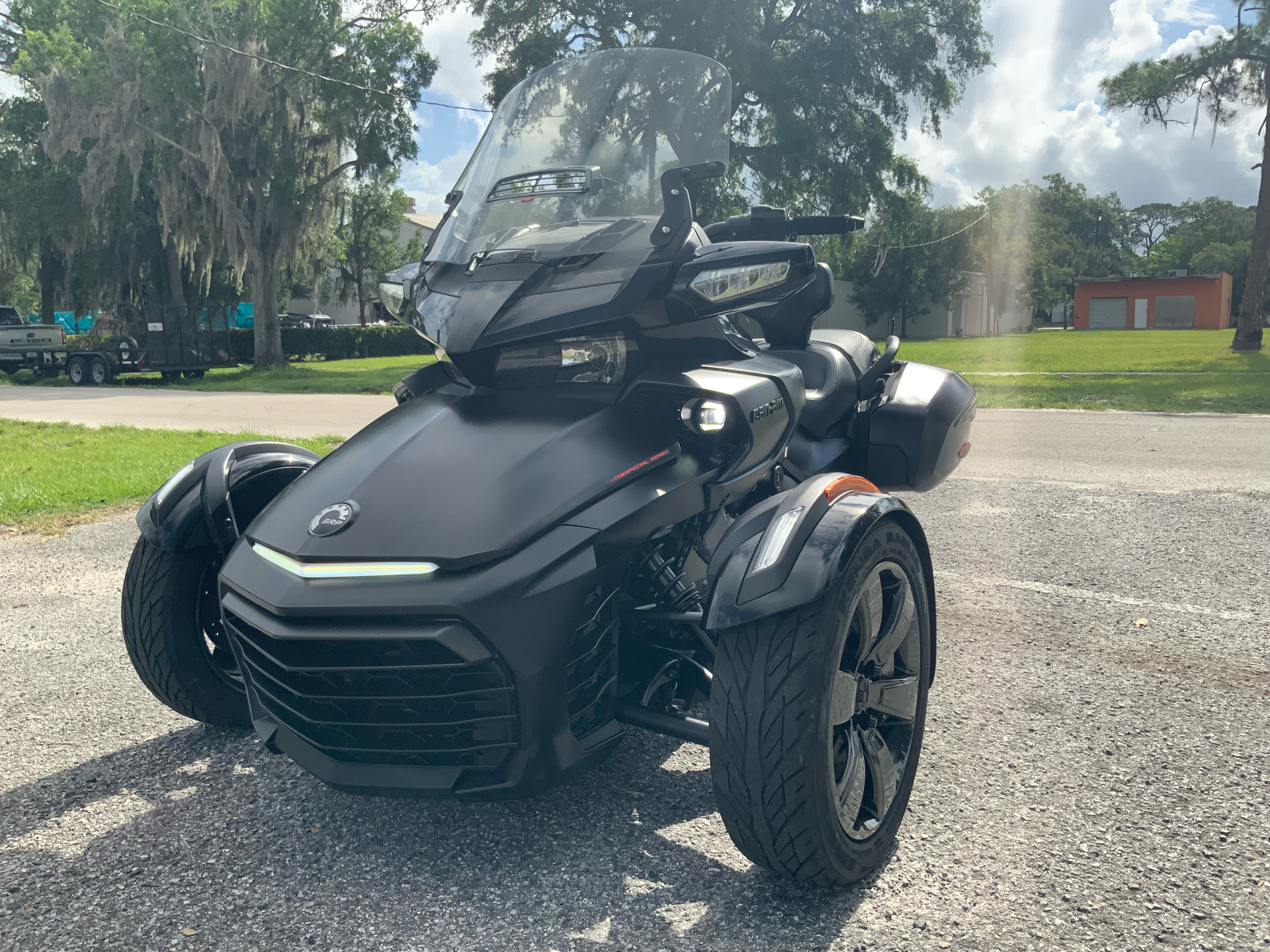 2016 Can-Am Spyder F3 Limited in Sanford, Florida - Photo 5