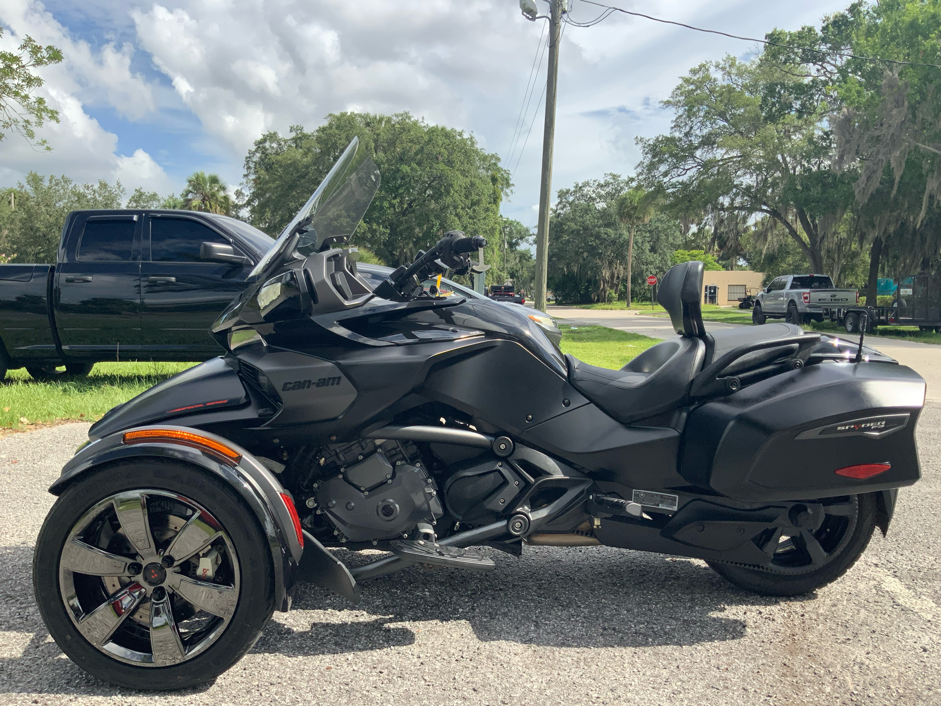 2016 Can-Am Spyder F3 Limited in Sanford, Florida - Photo 7