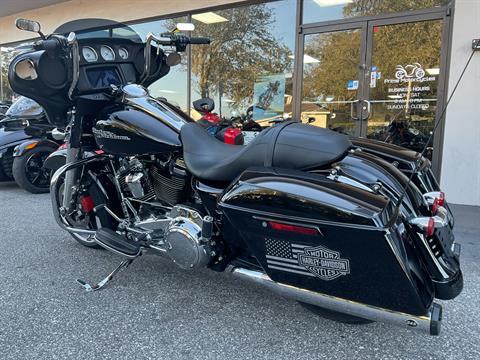 2019 Harley-Davidson Street Glide® in Sanford, Florida - Photo 10