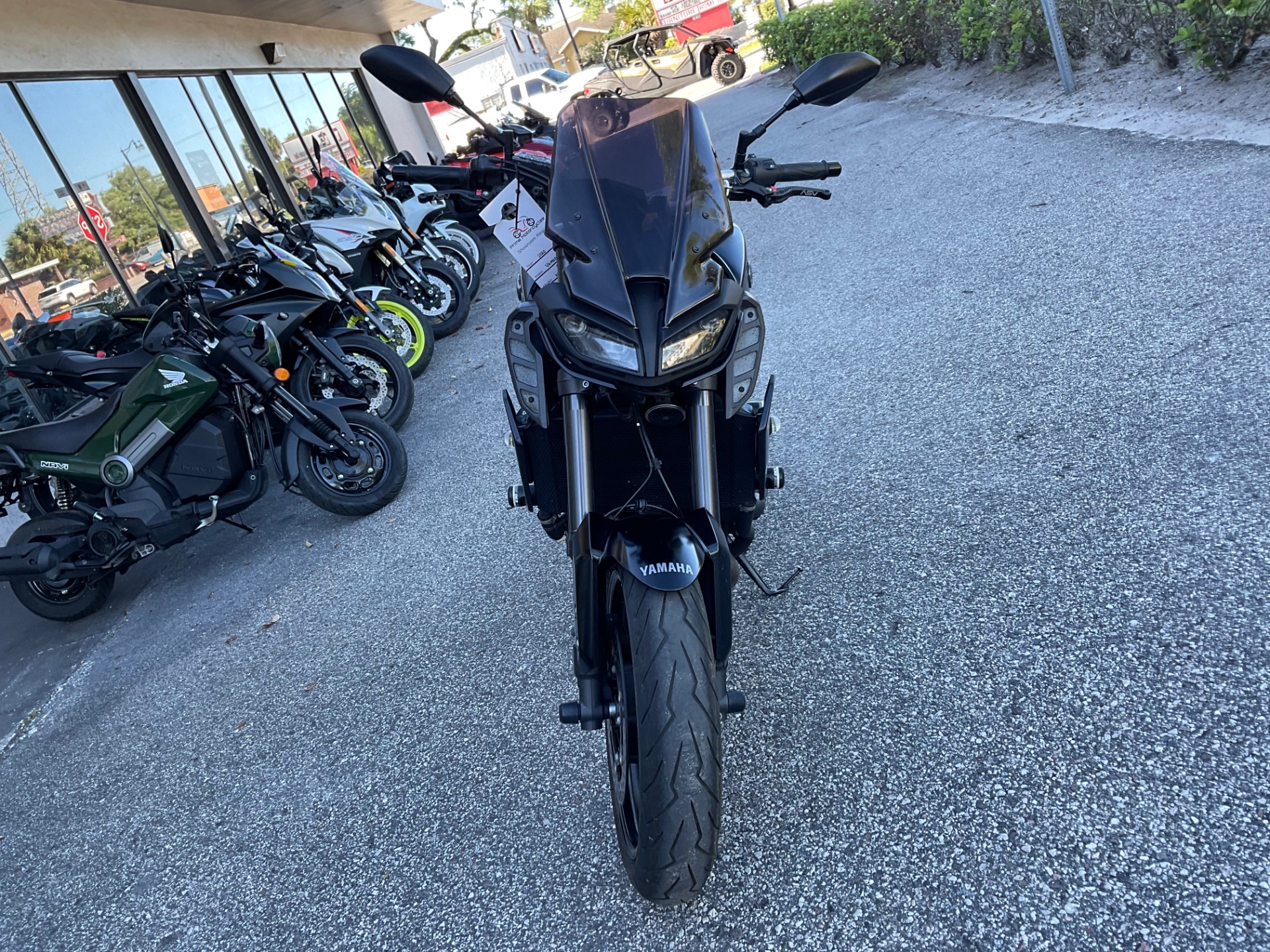 2020 Yamaha MT-09 in Sanford, Florida - Photo 4