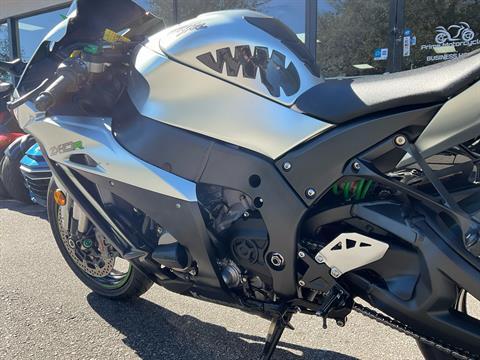 2018 Kawasaki Ninja ZX-10R in Sanford, Florida - Photo 12