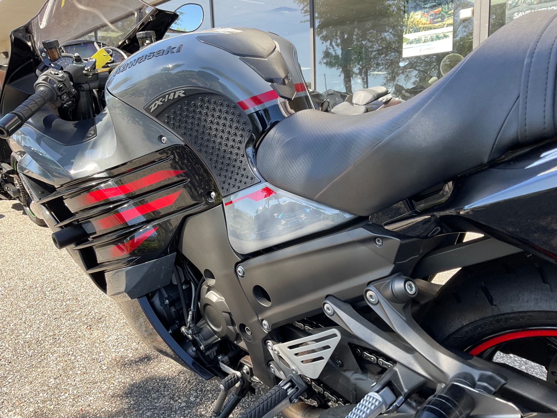 2022 Kawasaki Ninja ZX-14R ABS in Sanford, Florida - Photo 12