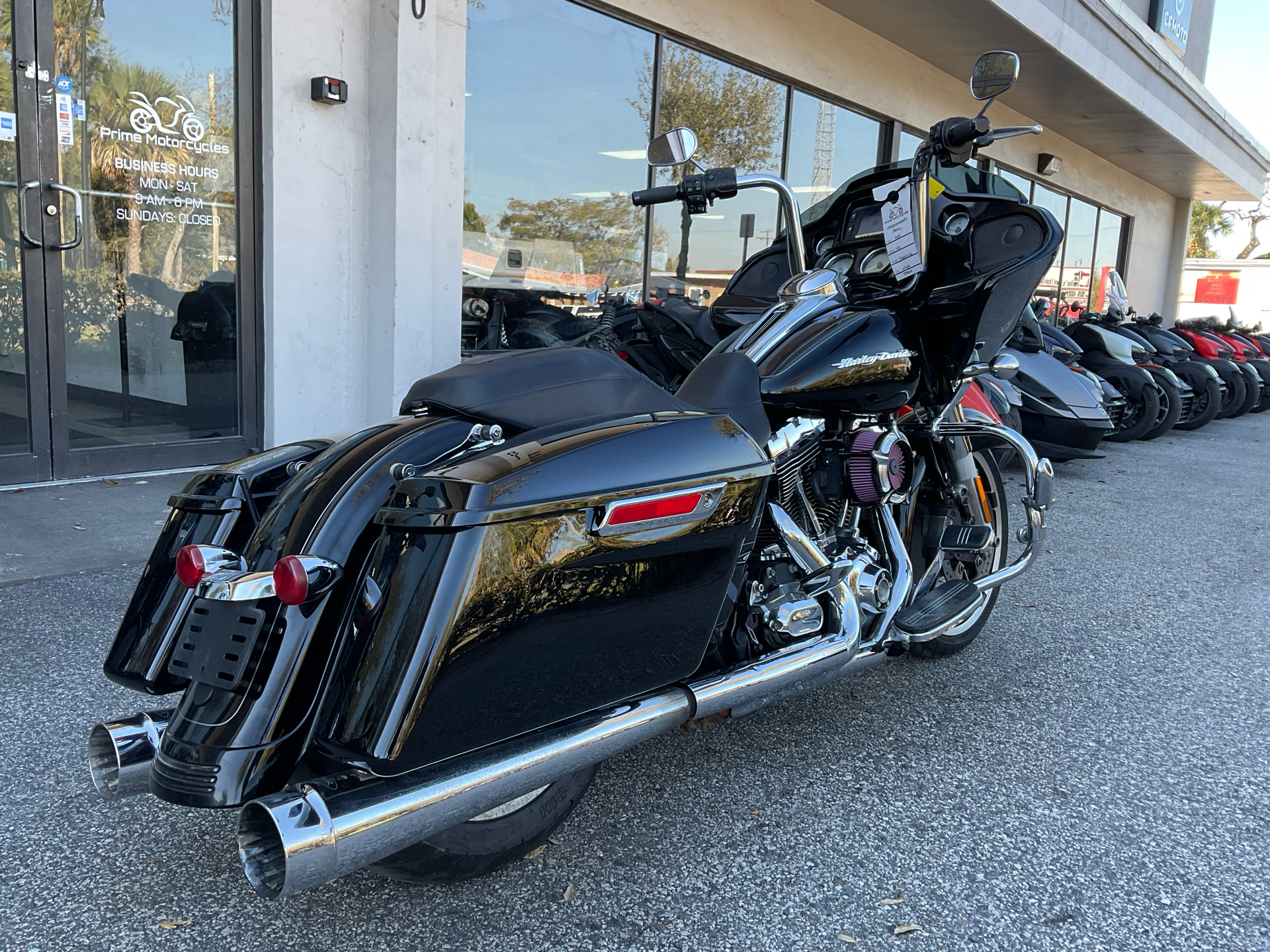 2015 Harley-Davidson Road Glide® Special in Sanford, Florida - Photo 8