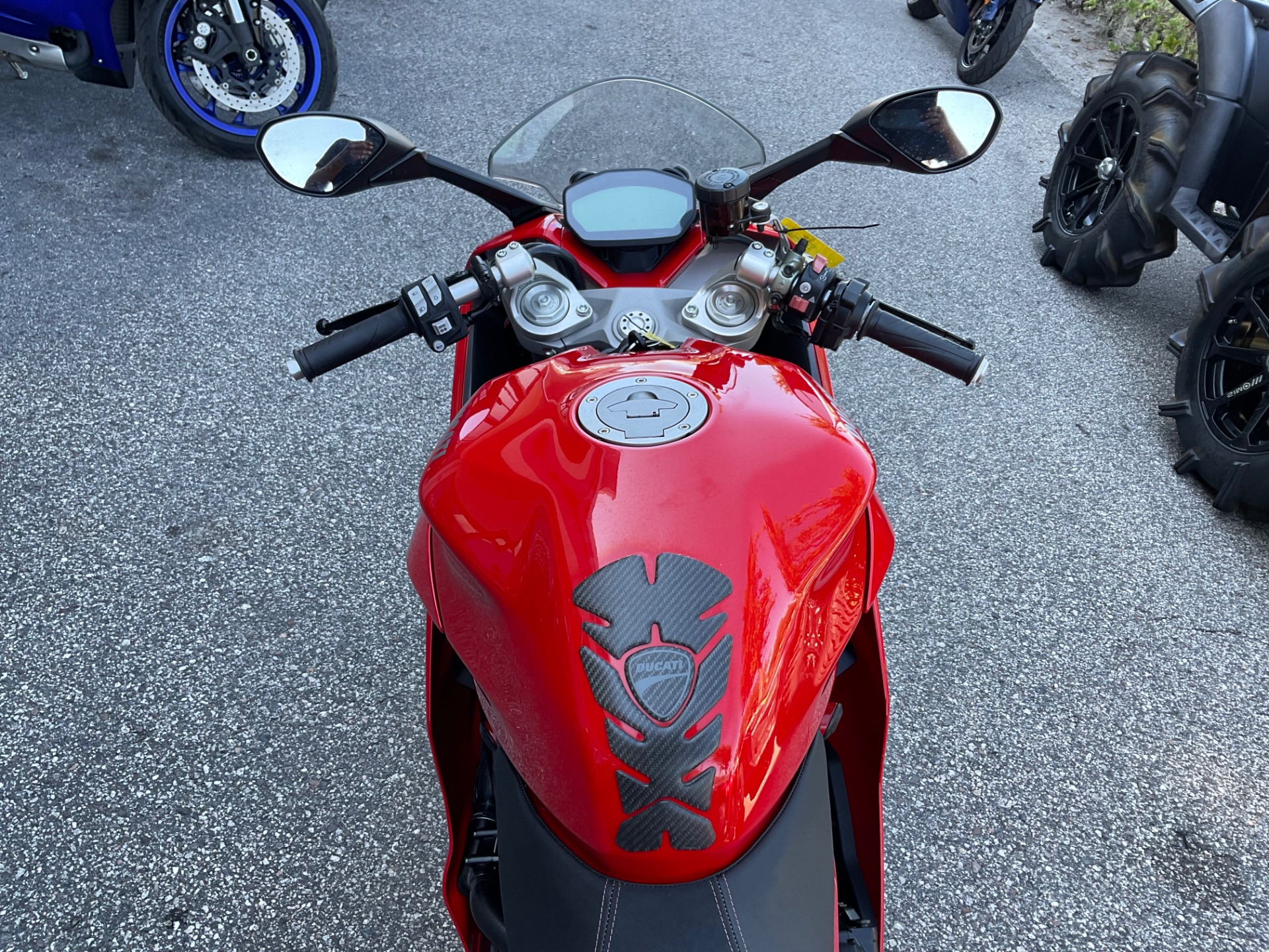 2018 Ducati SuperSport in Sanford, Florida - Photo 23